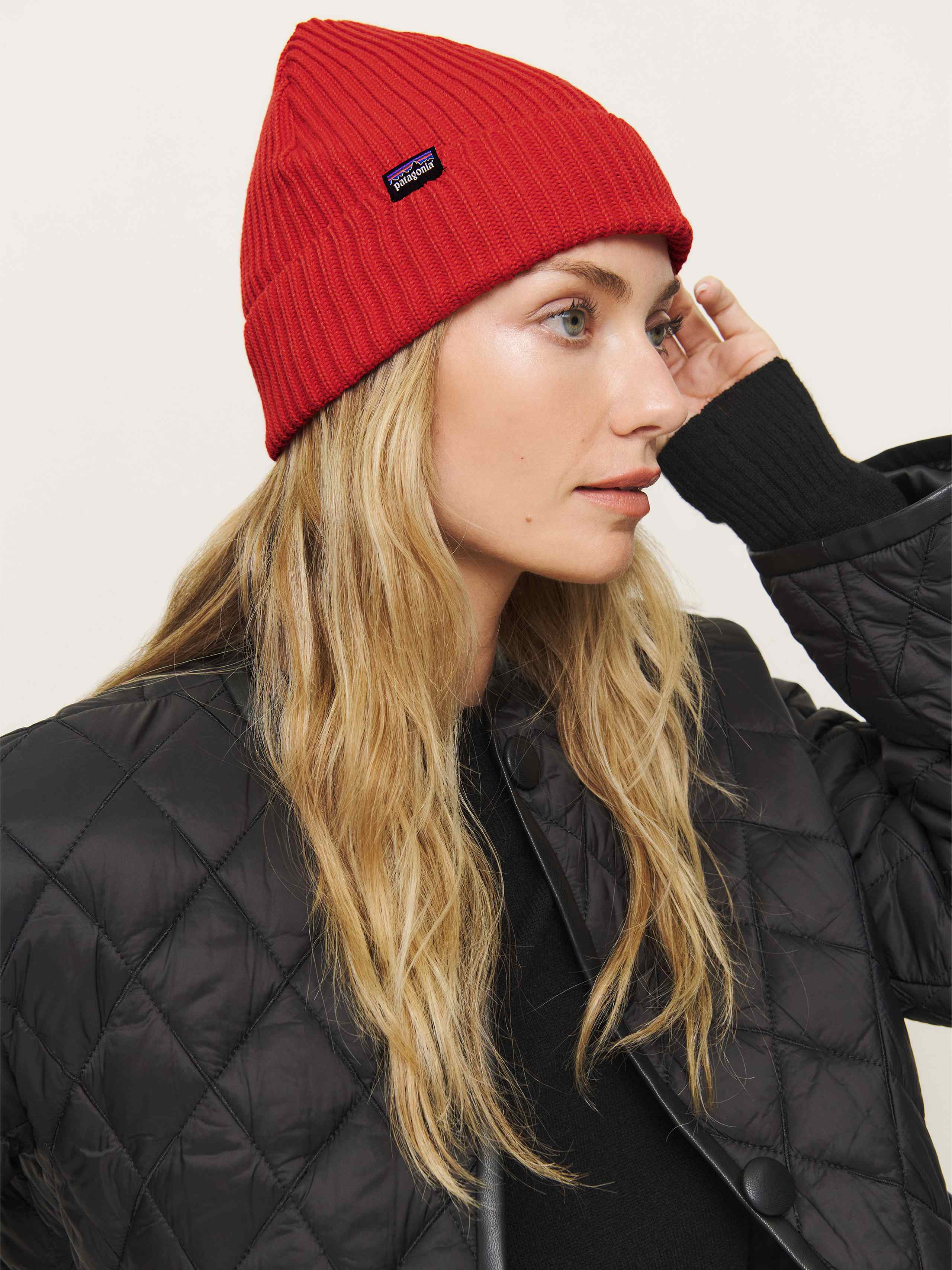 Patagonia Fisherman's Rolled Beanie Madder Red