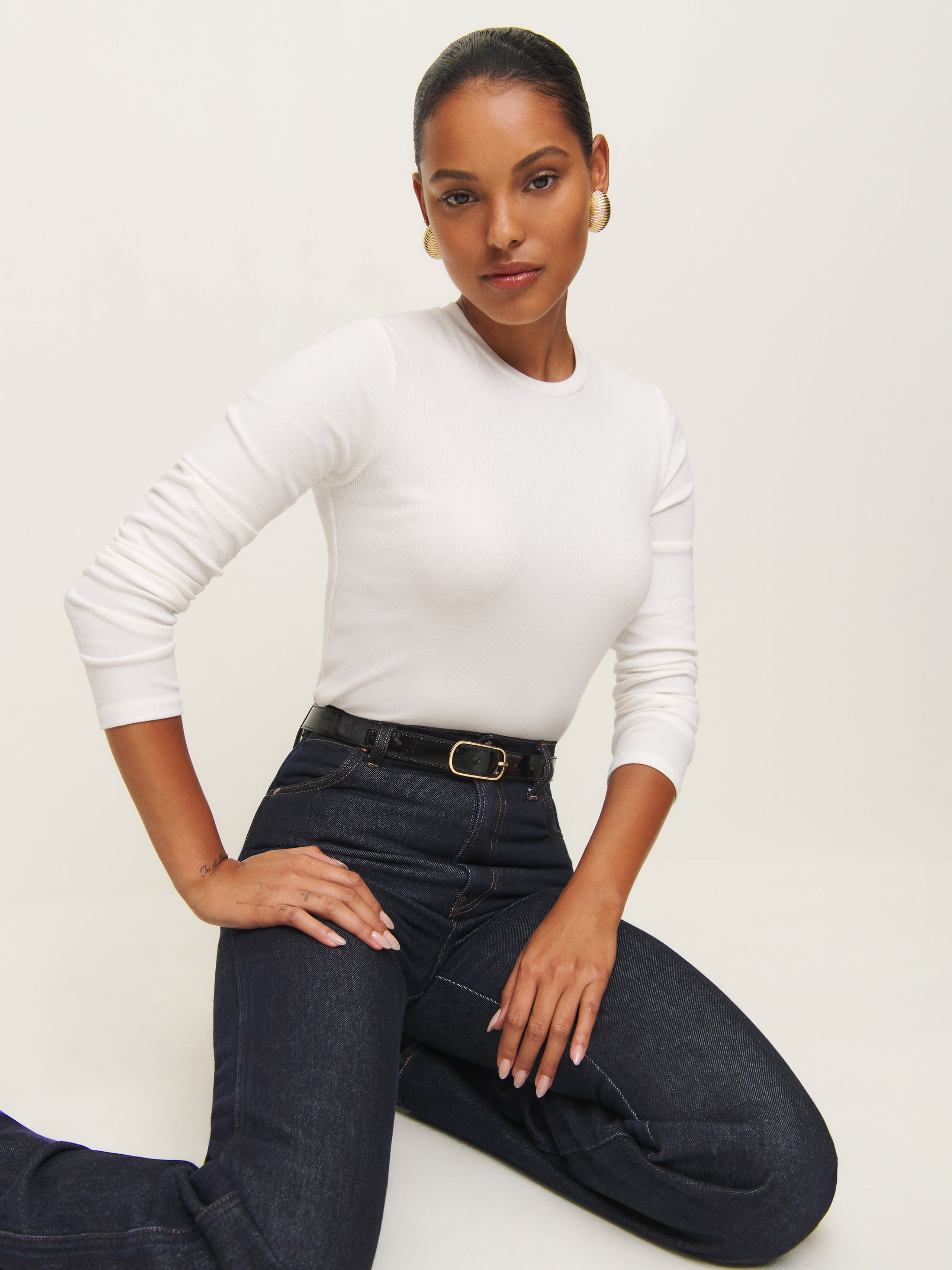 Reformation Davy Long Sleeve Crewneck Tee In White