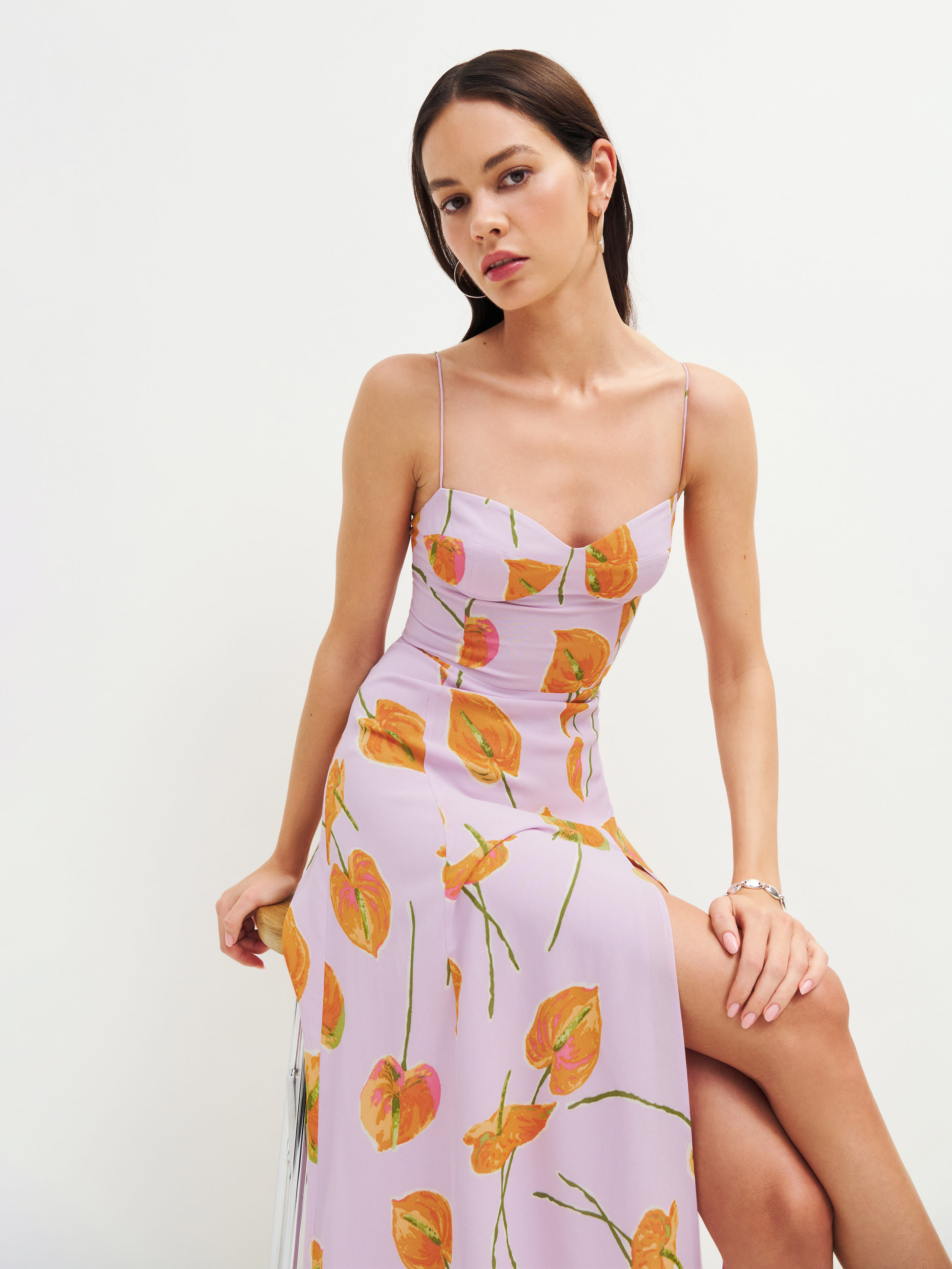 reformation juliette dress pink Reformation Juliette Midi Dress Size 10 Romantic, Floral, Leg Slit,  Graduation