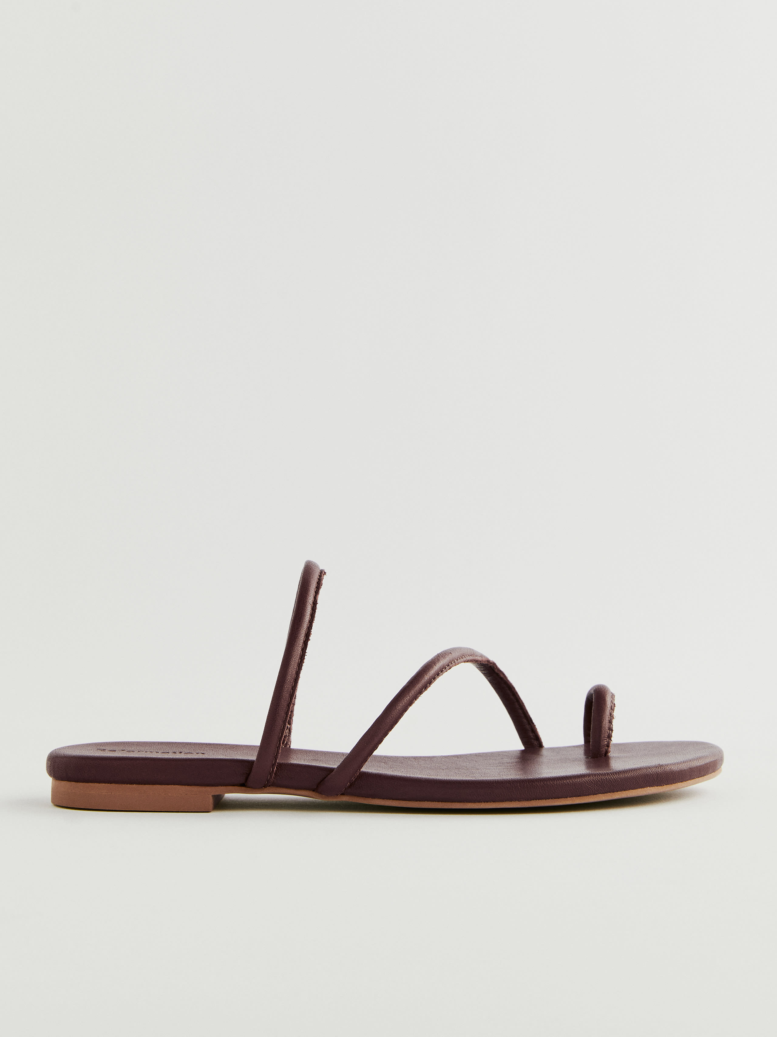 Reformation Ludo Toe Ring Strappy Flat Sandal In Chestnut