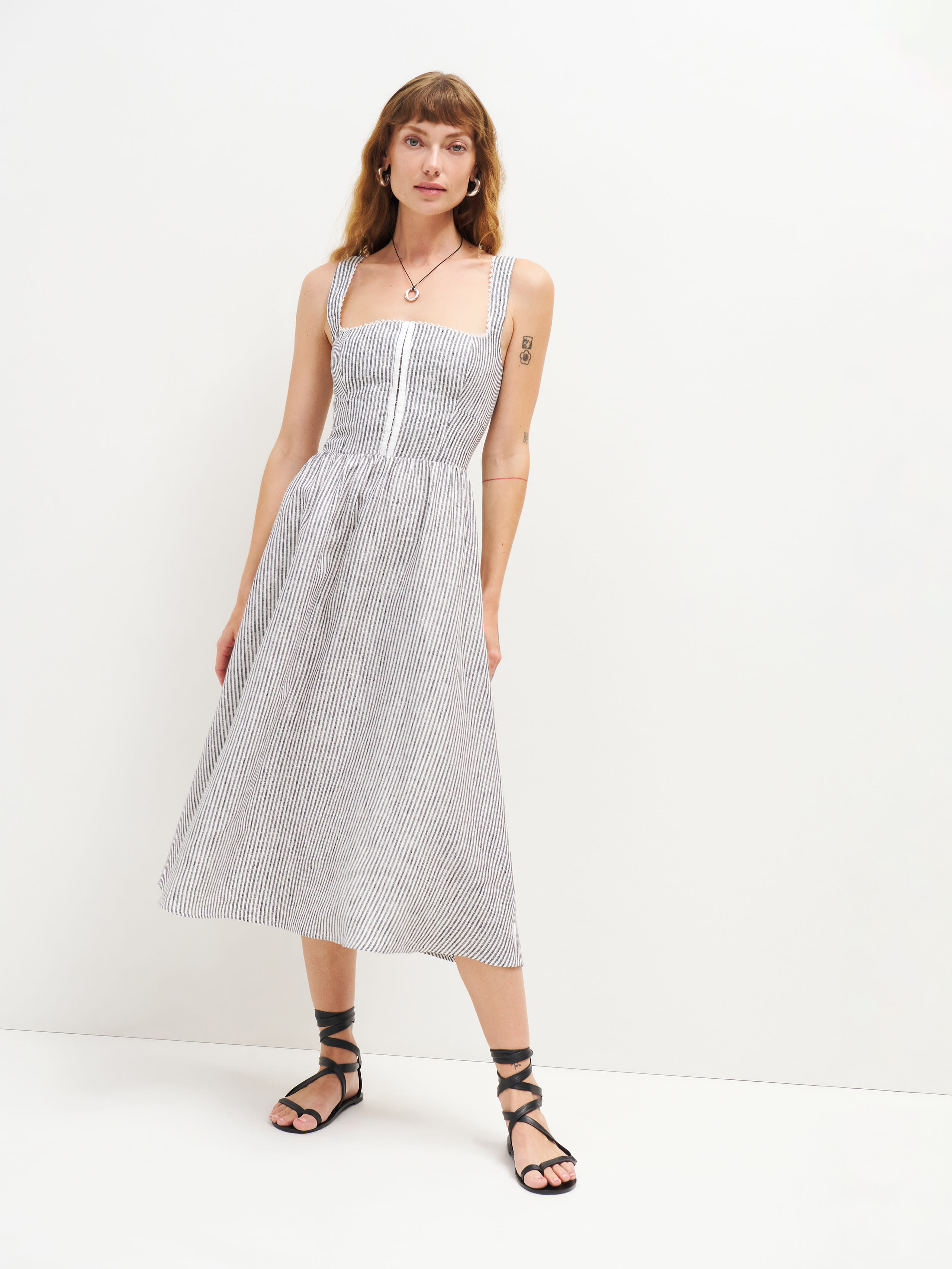 Reformation Tagliatelle Linen Dress In Vineyard | ModeSens