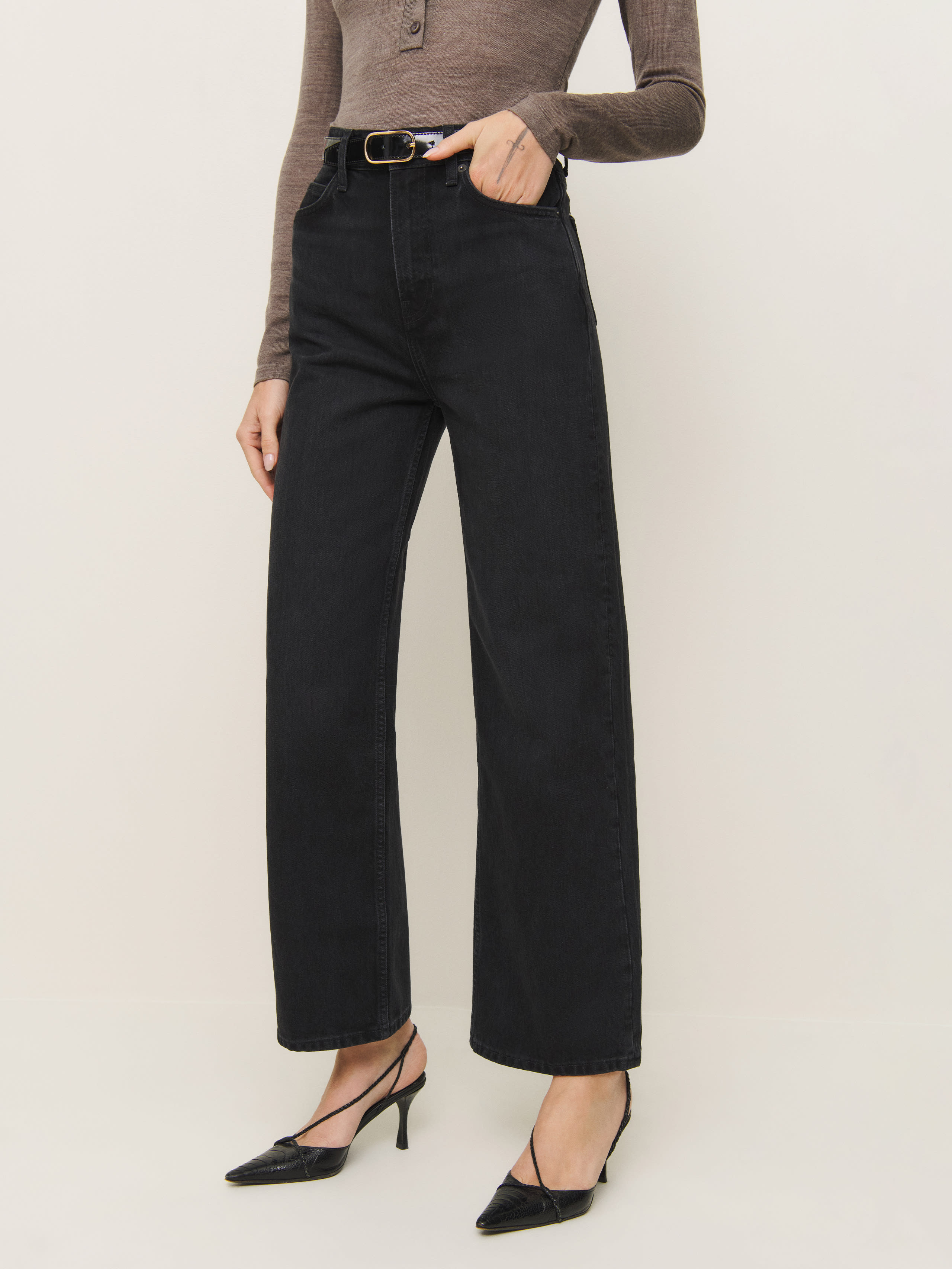 Reformation Wilder High Rise Wide Leg Cropped Jeans In Vana