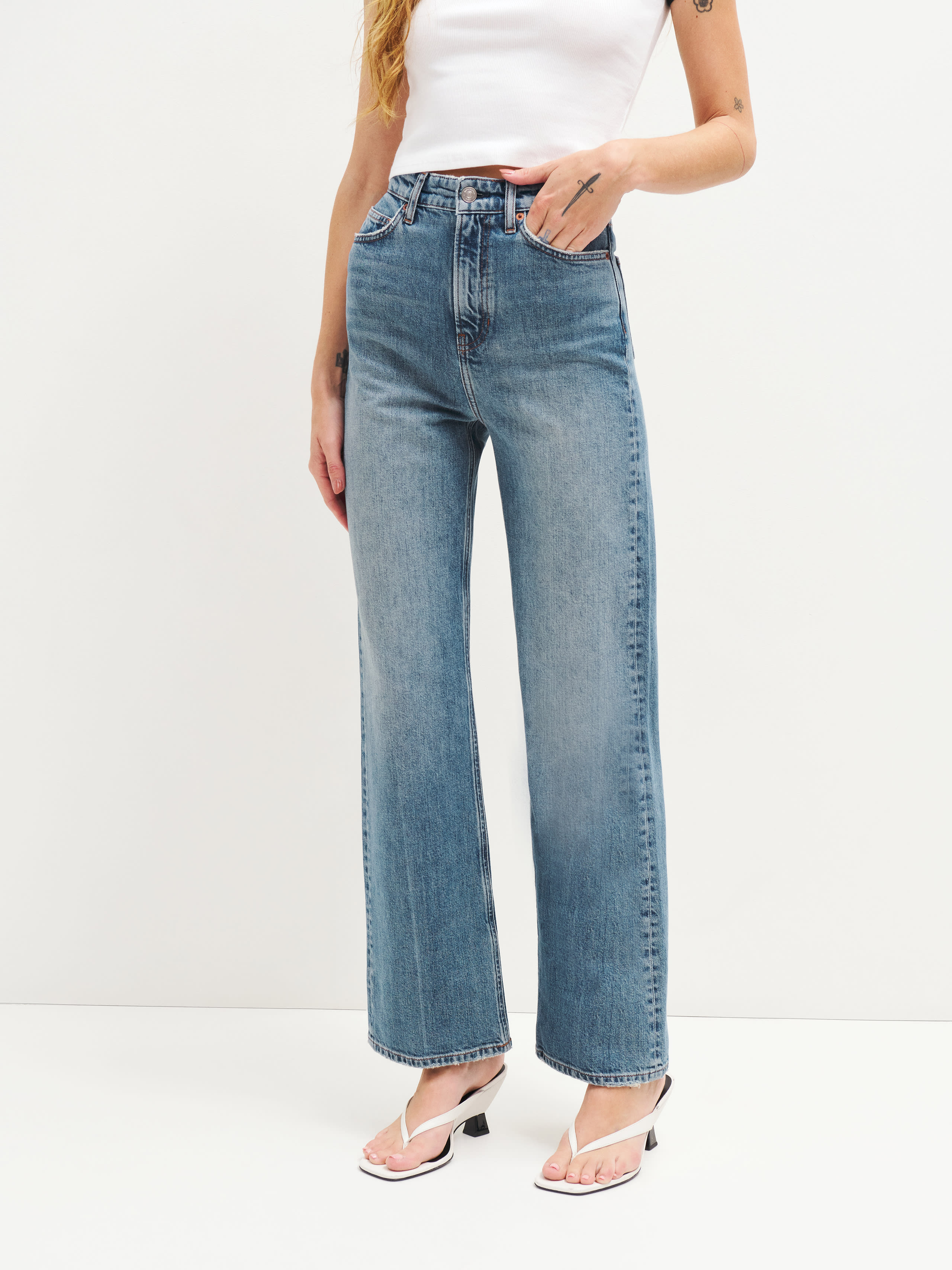 Reformation Wilder Stretch High Rise Wide Leg Cropped Jeans In Cala
