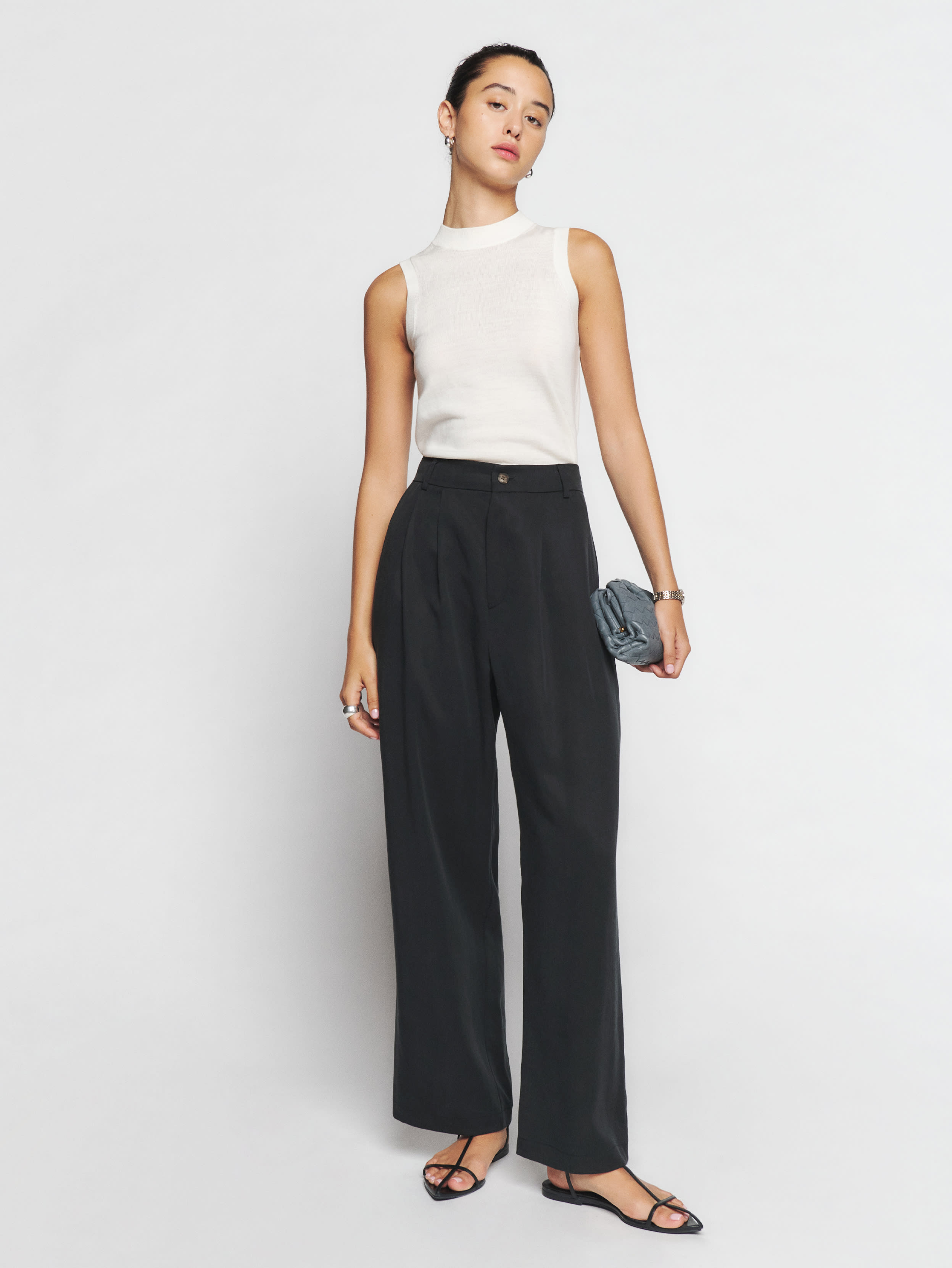 Reformation Mason Cropped Pant In Black