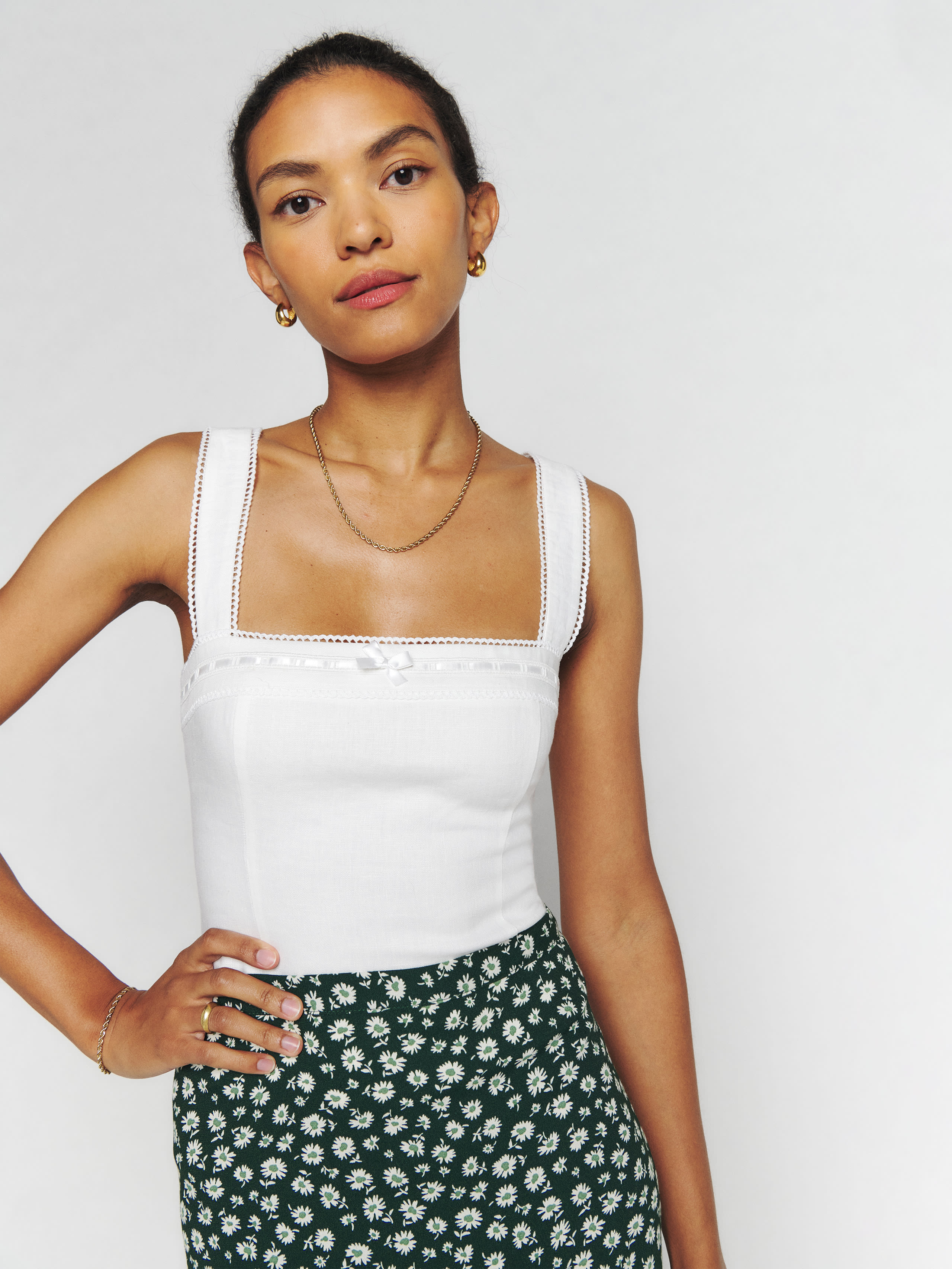 Reformation Eloise Linen Top In White