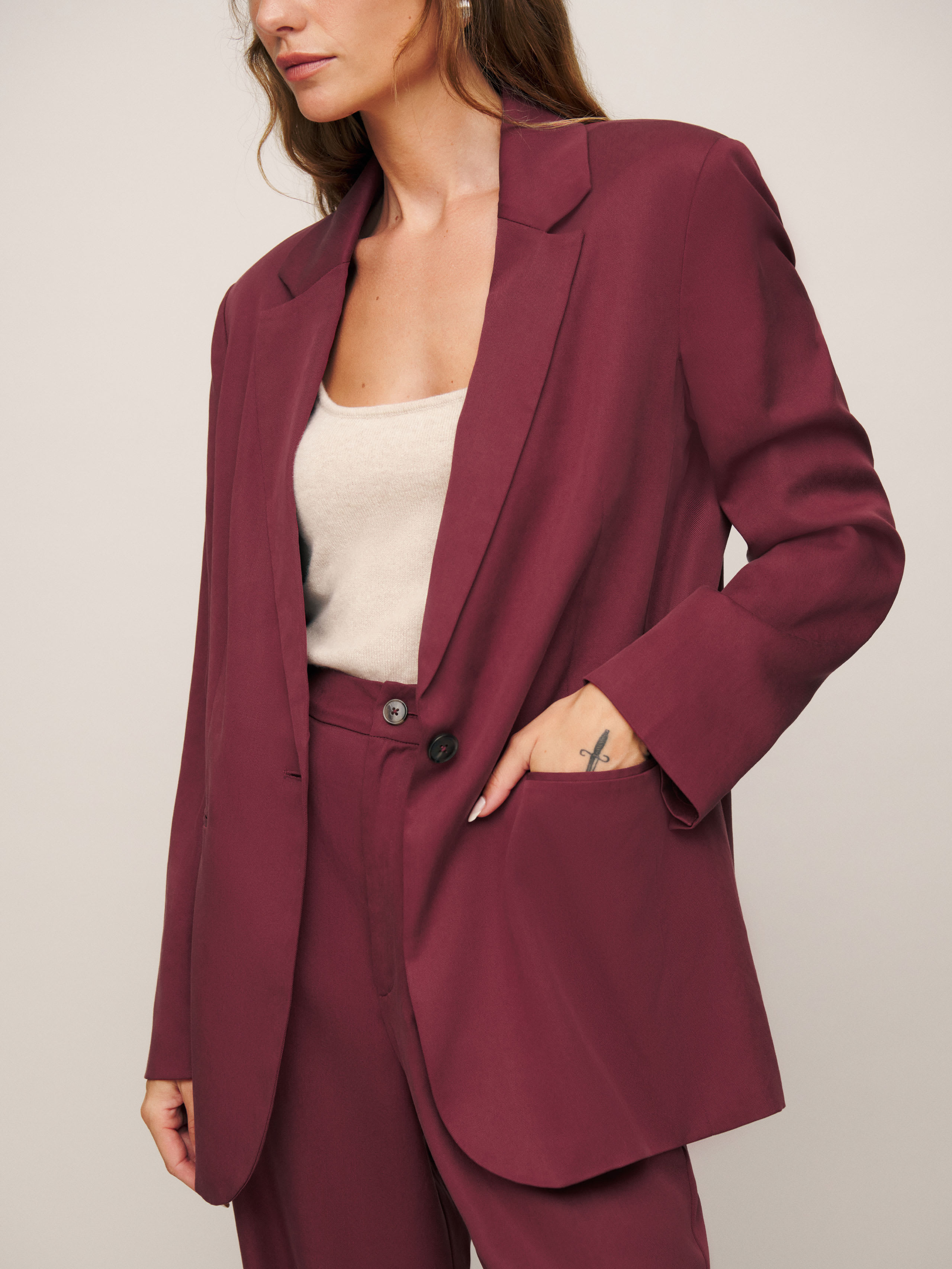 Reformation The Classic Relaxed Blazer In Brown
