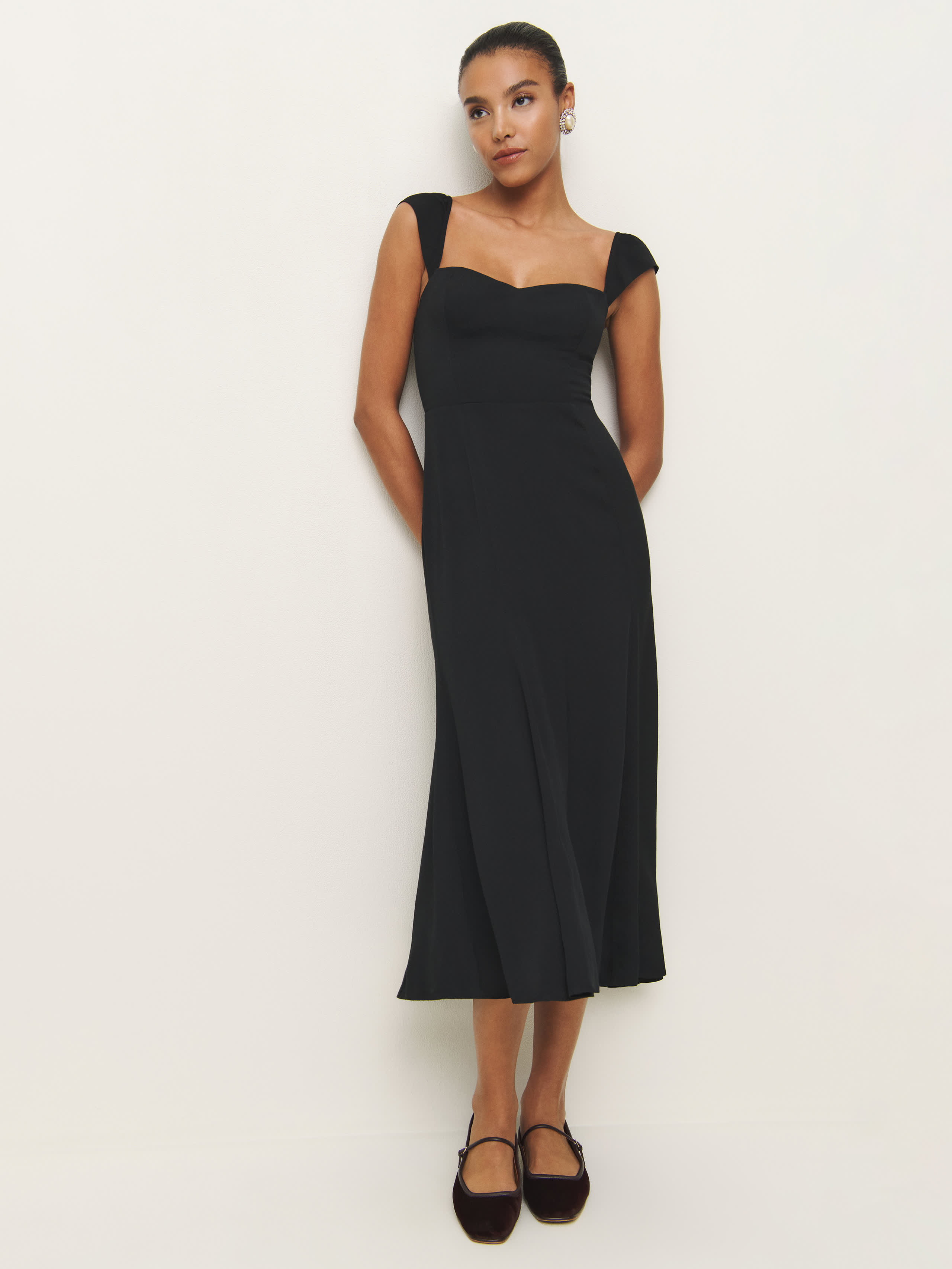 REFORMATION PETITES BRYSON DRESS BLACK 6P