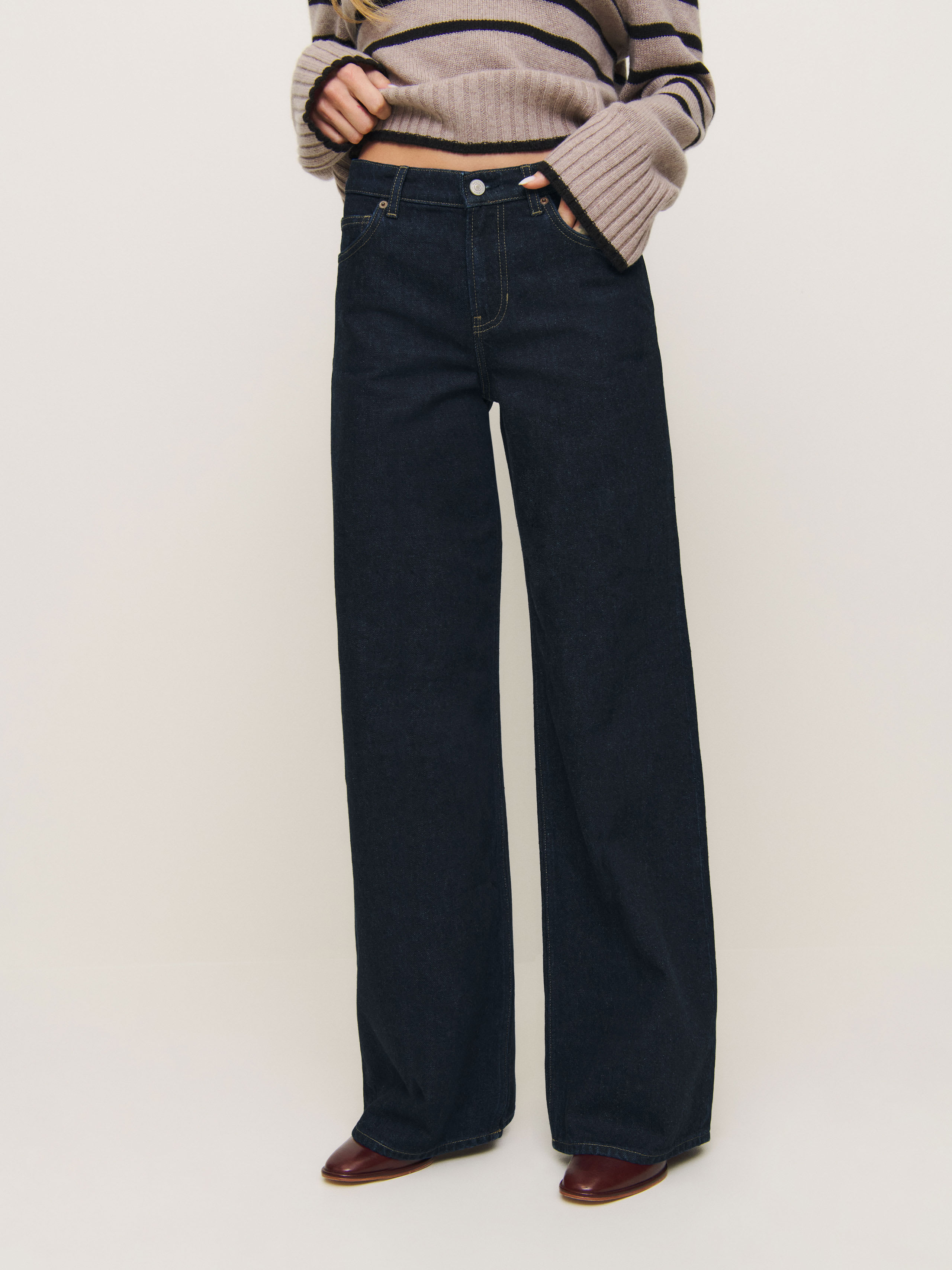 REFORMATION CARY LOW RISE SLOUCHY WIDE LEG JEANS 