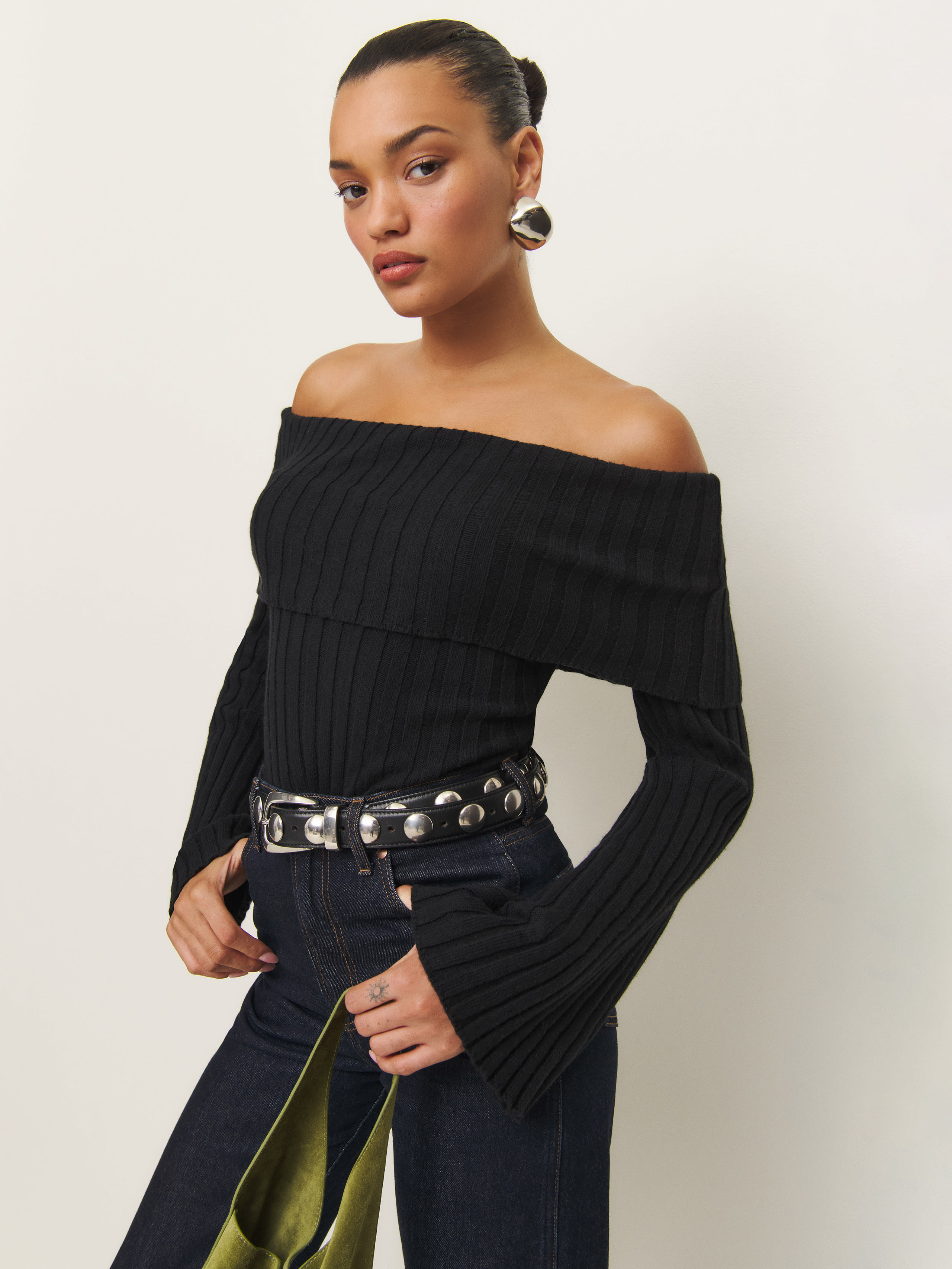 Reformation Lana Cashmere Blend Sweater In Black