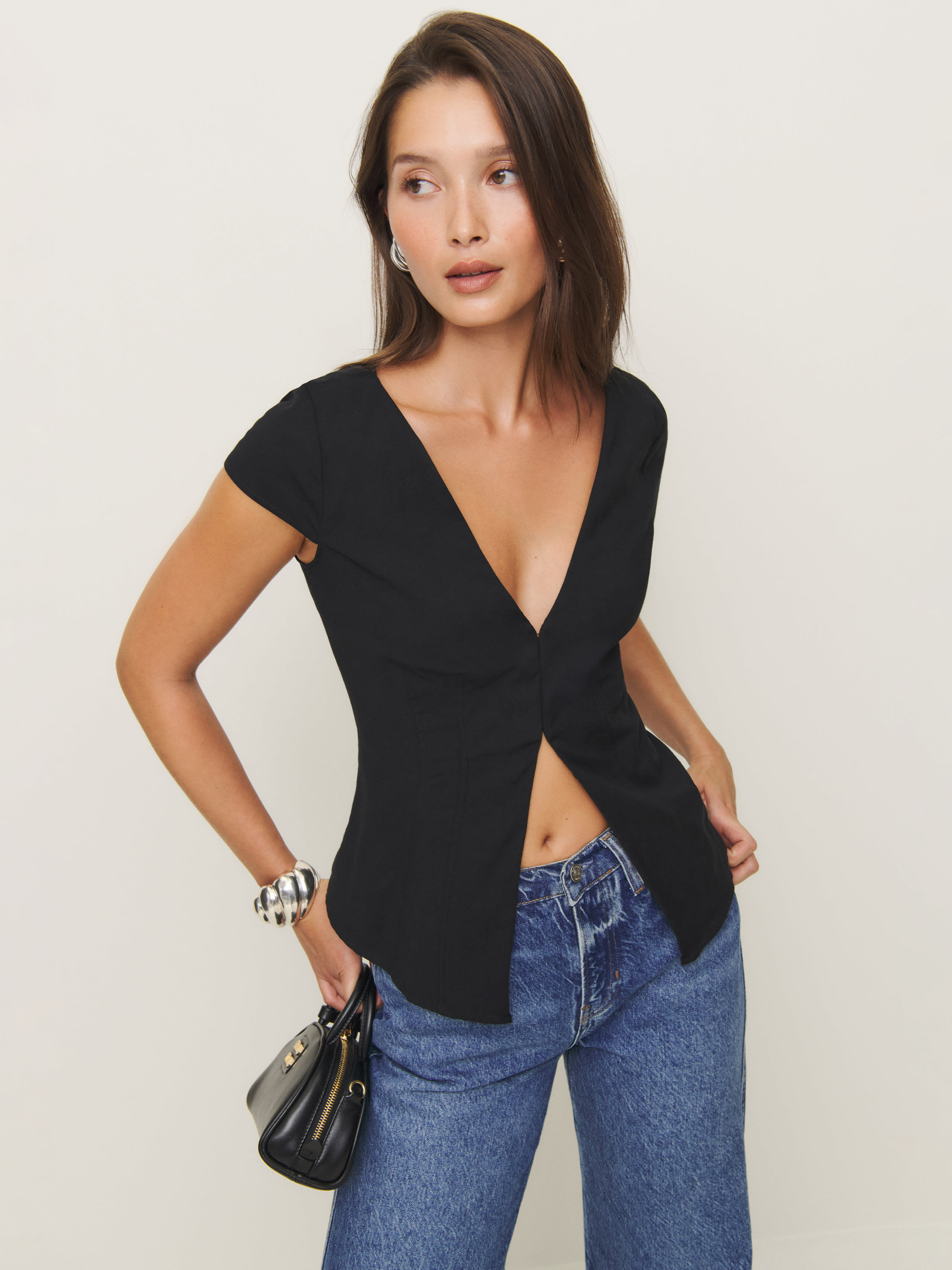 Reformation Caily Top In Black