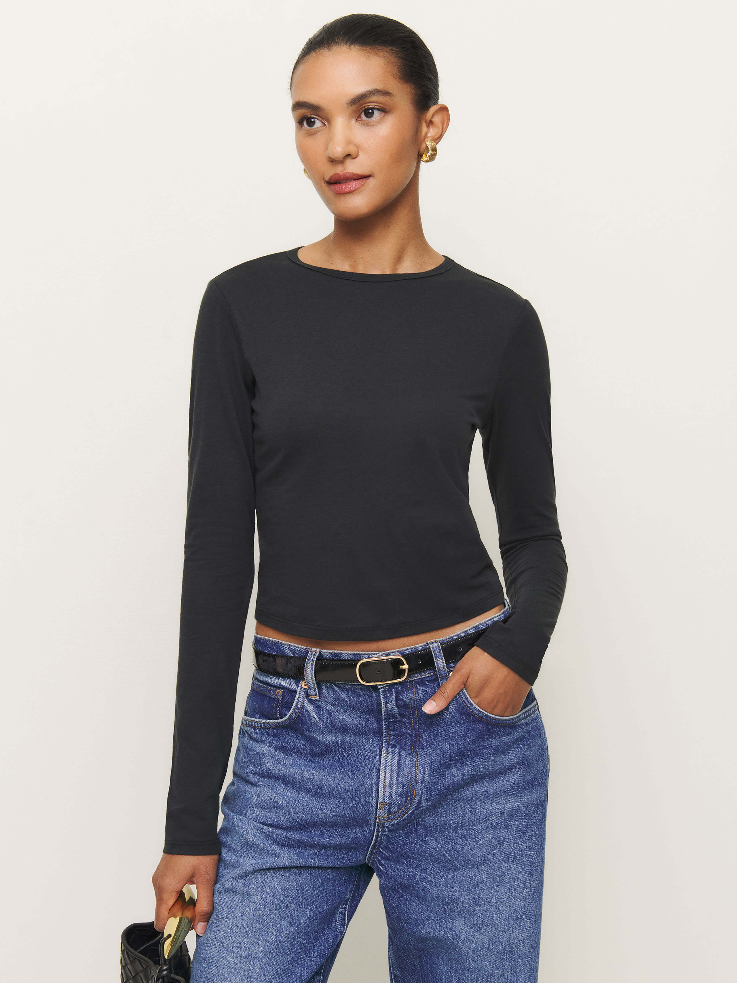 Reformation Ezra Slim Fit Long Sleeve In Black