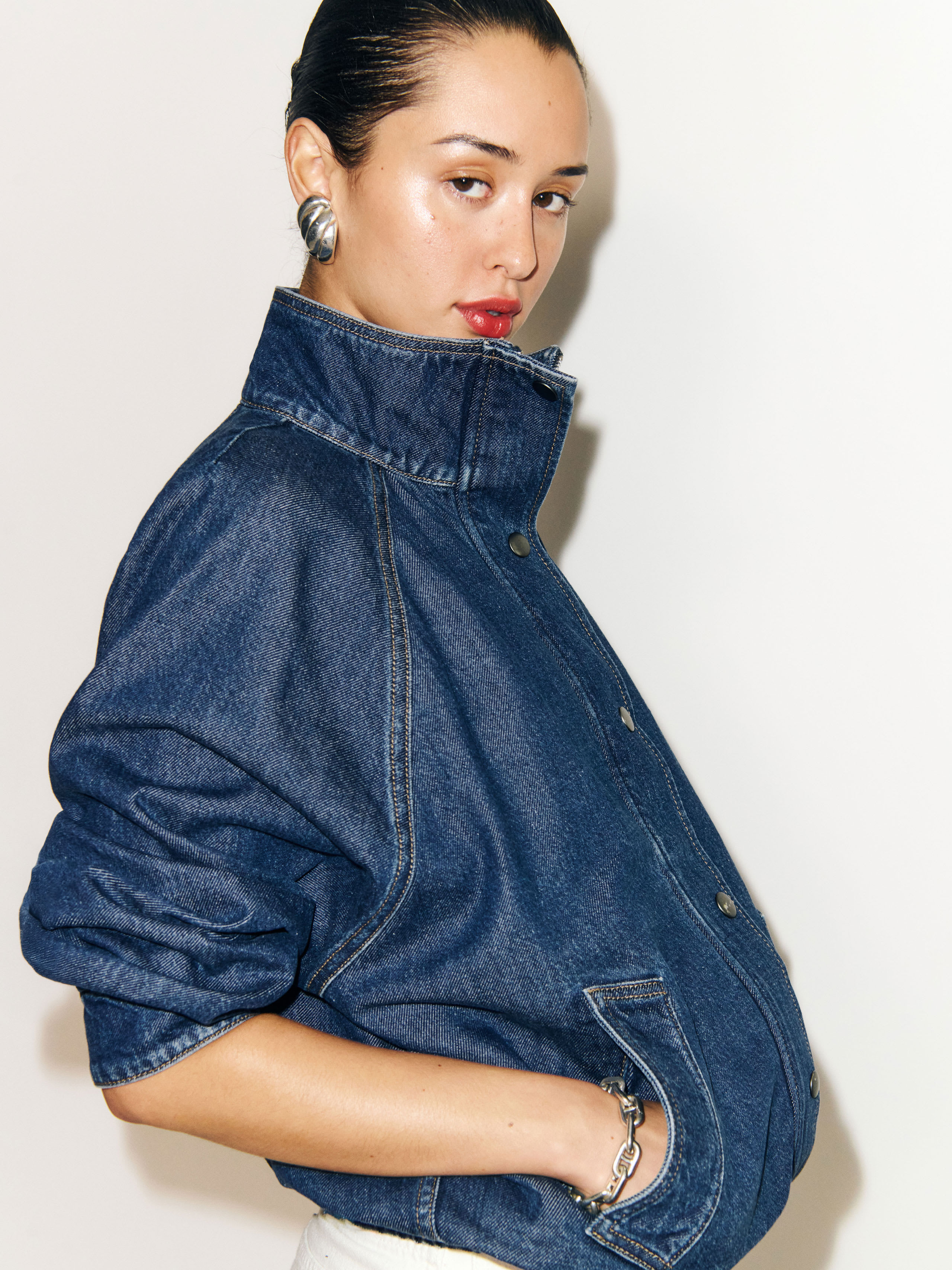 Reformation Mette Lived-in Denim Bomber Jacket In Riscoe