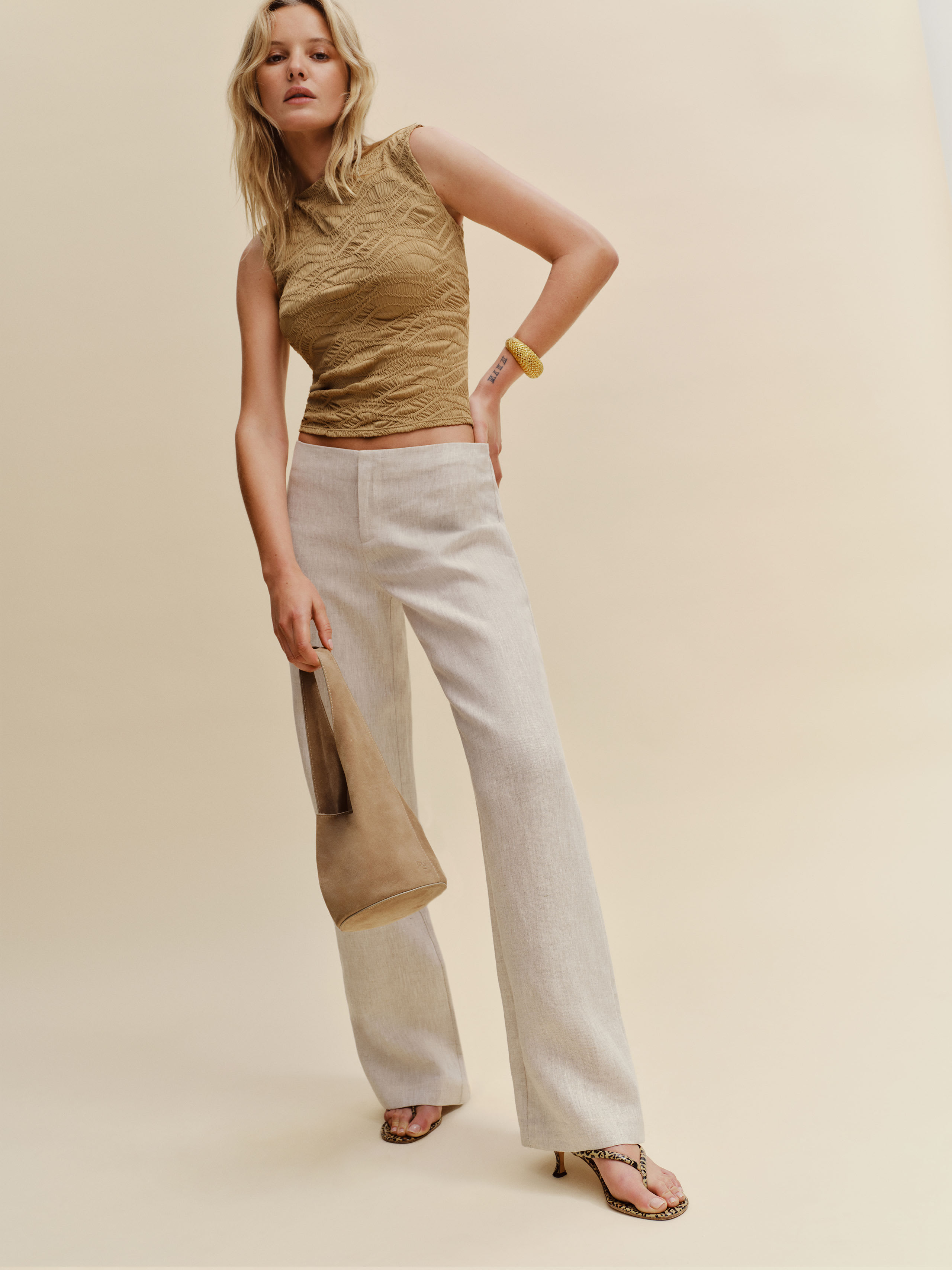 Reformation Petites Vida Linen Low Rise Pant In Oatmeal