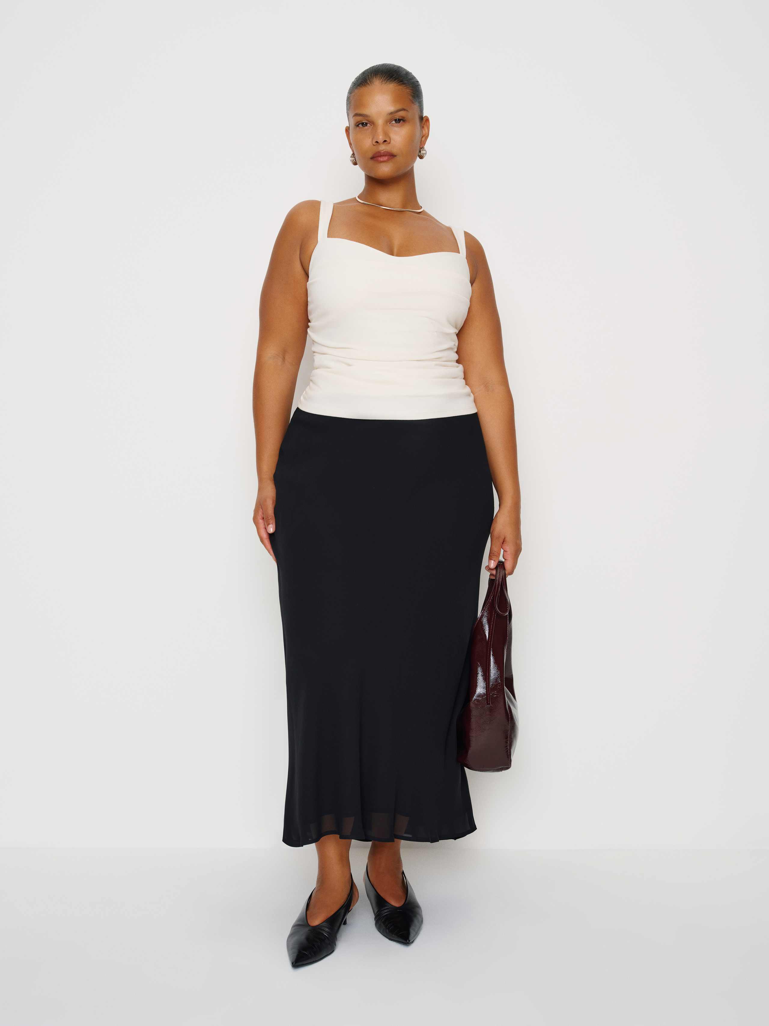 Reformation Layla Skirt Es In Black