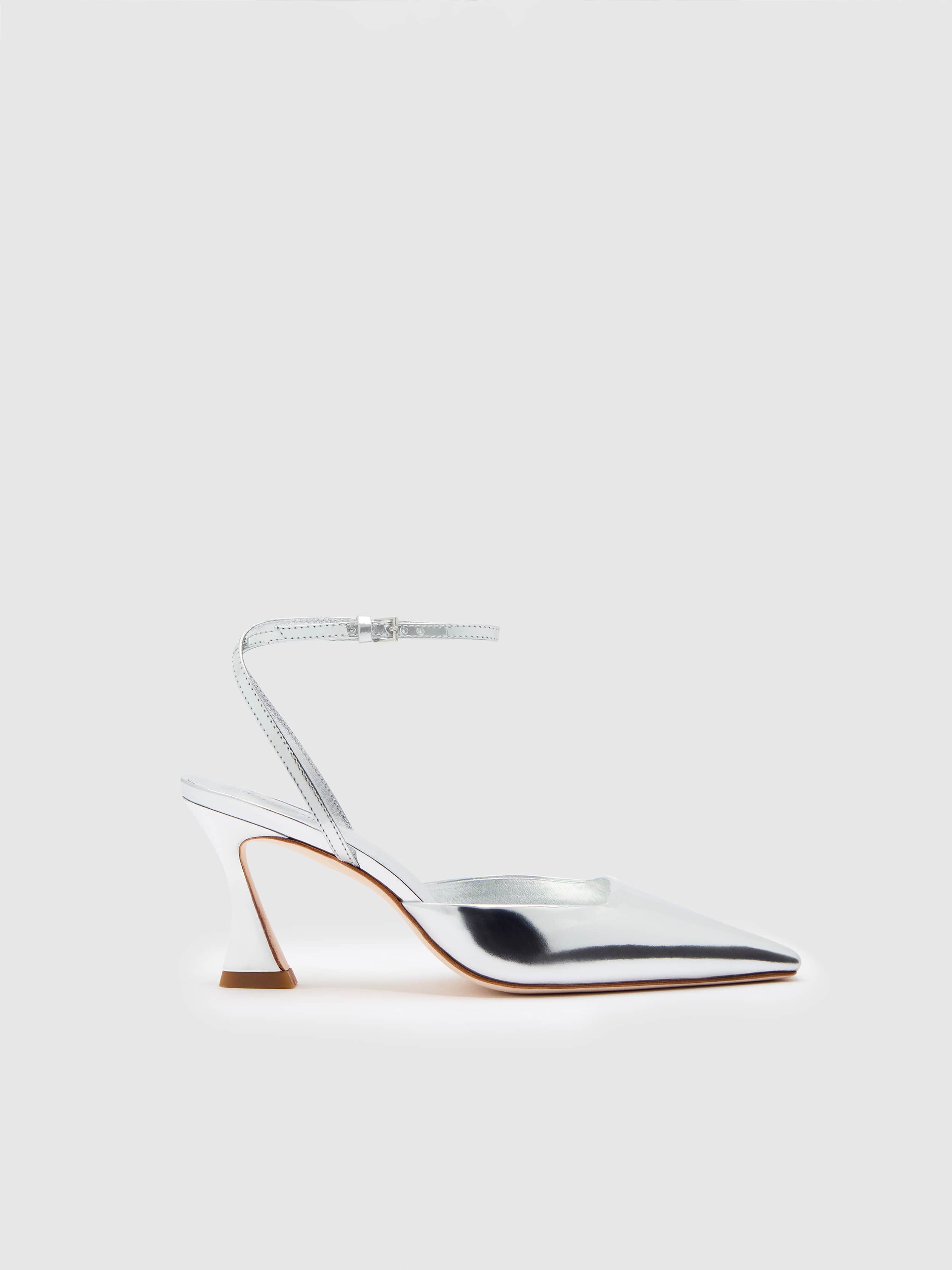 Reformation Natasha Pump In Silver