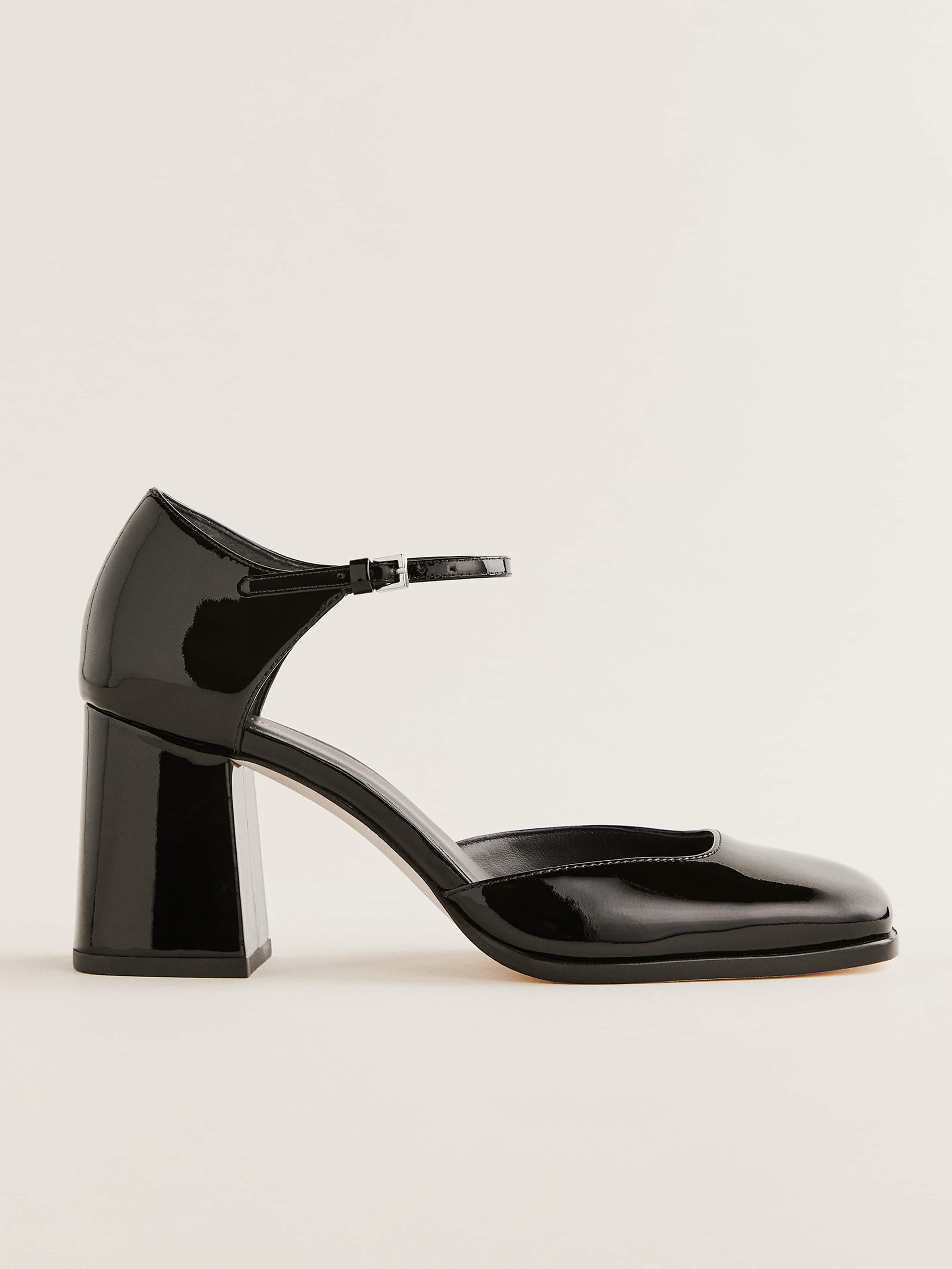 Reformation Netty Pump In Noir