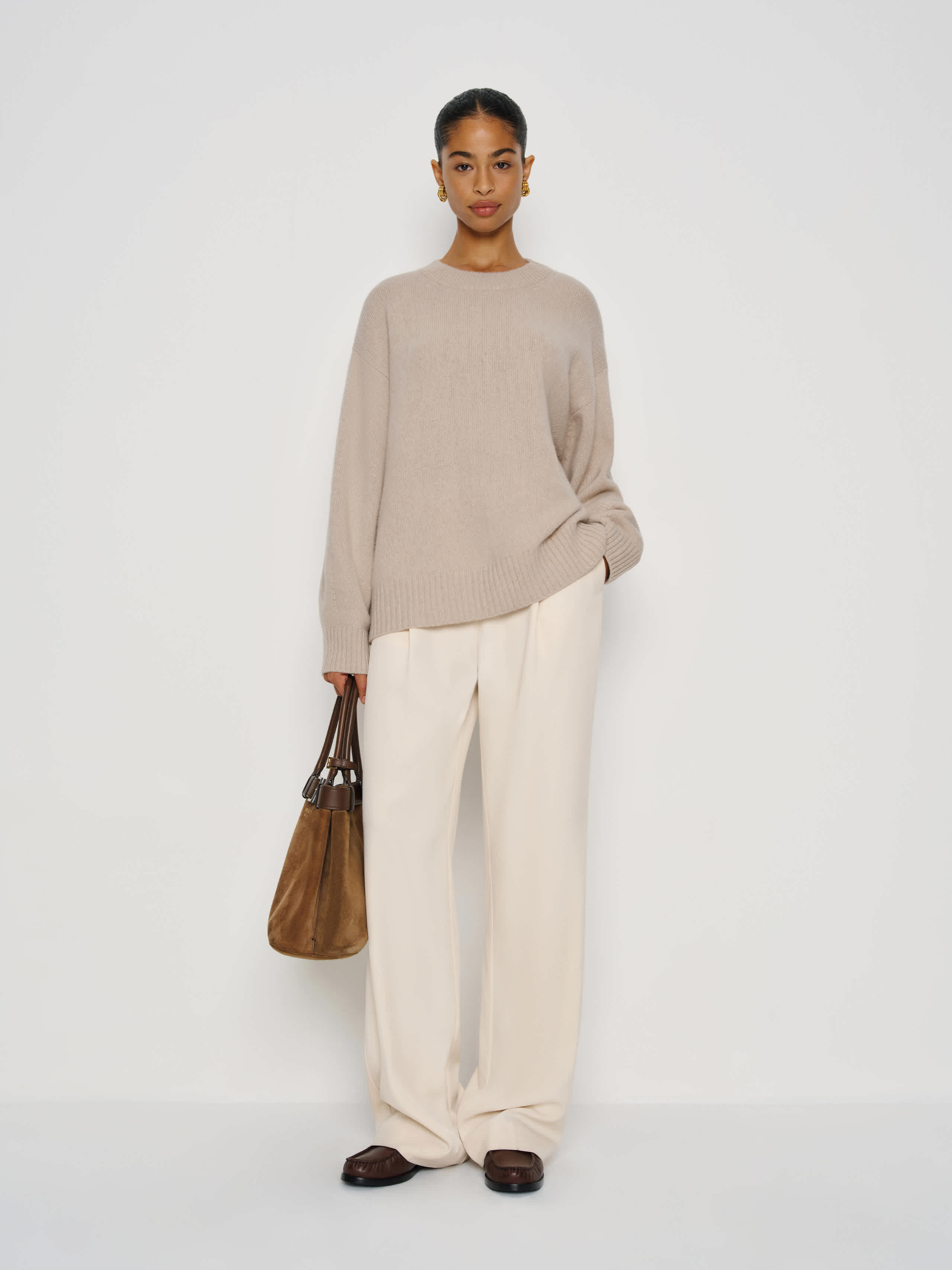 Reformation Cove Cashmere Oversized Crew In Gray