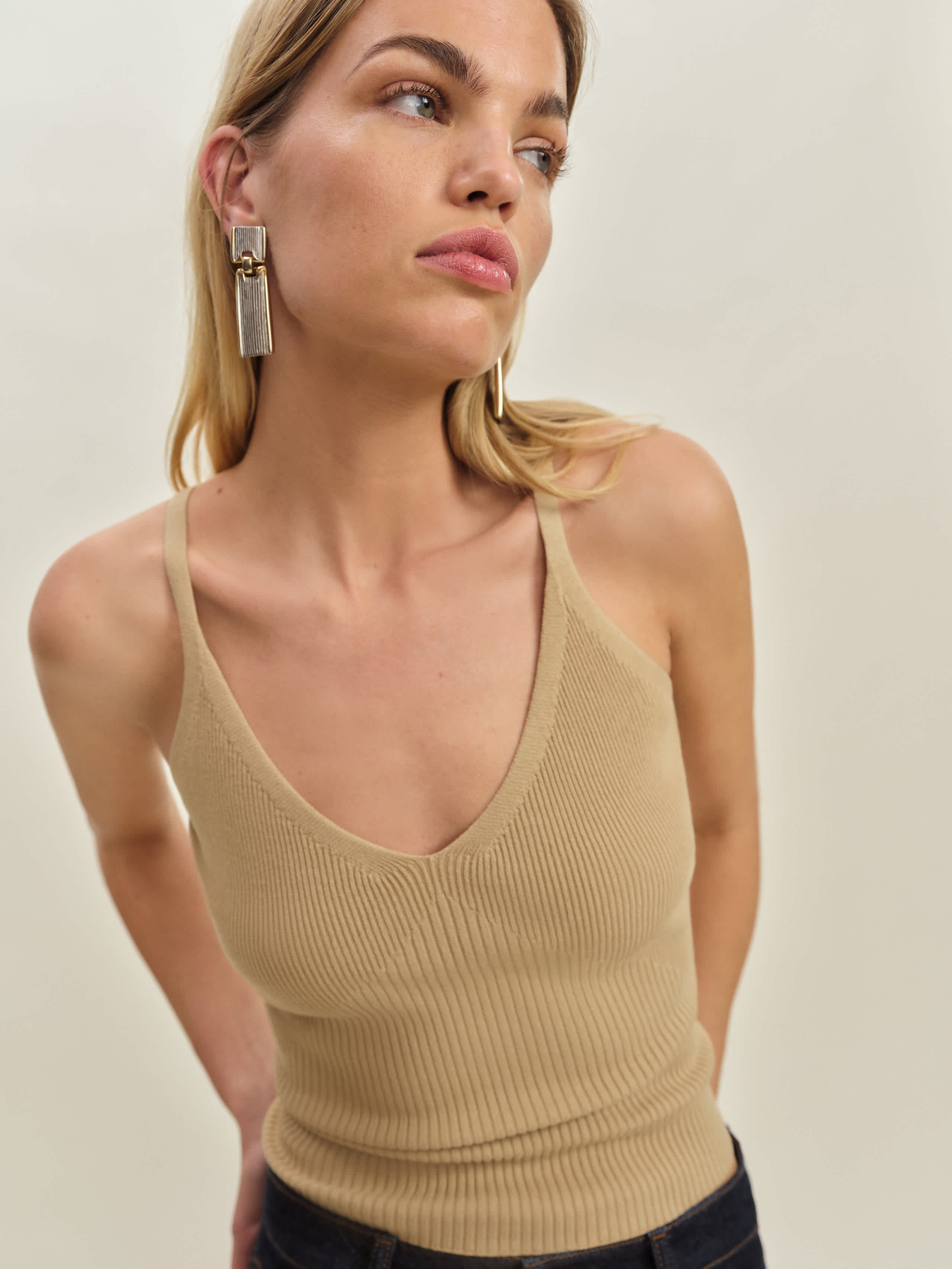 Reformation Peony Ribbed Sweater Tank In Bear
