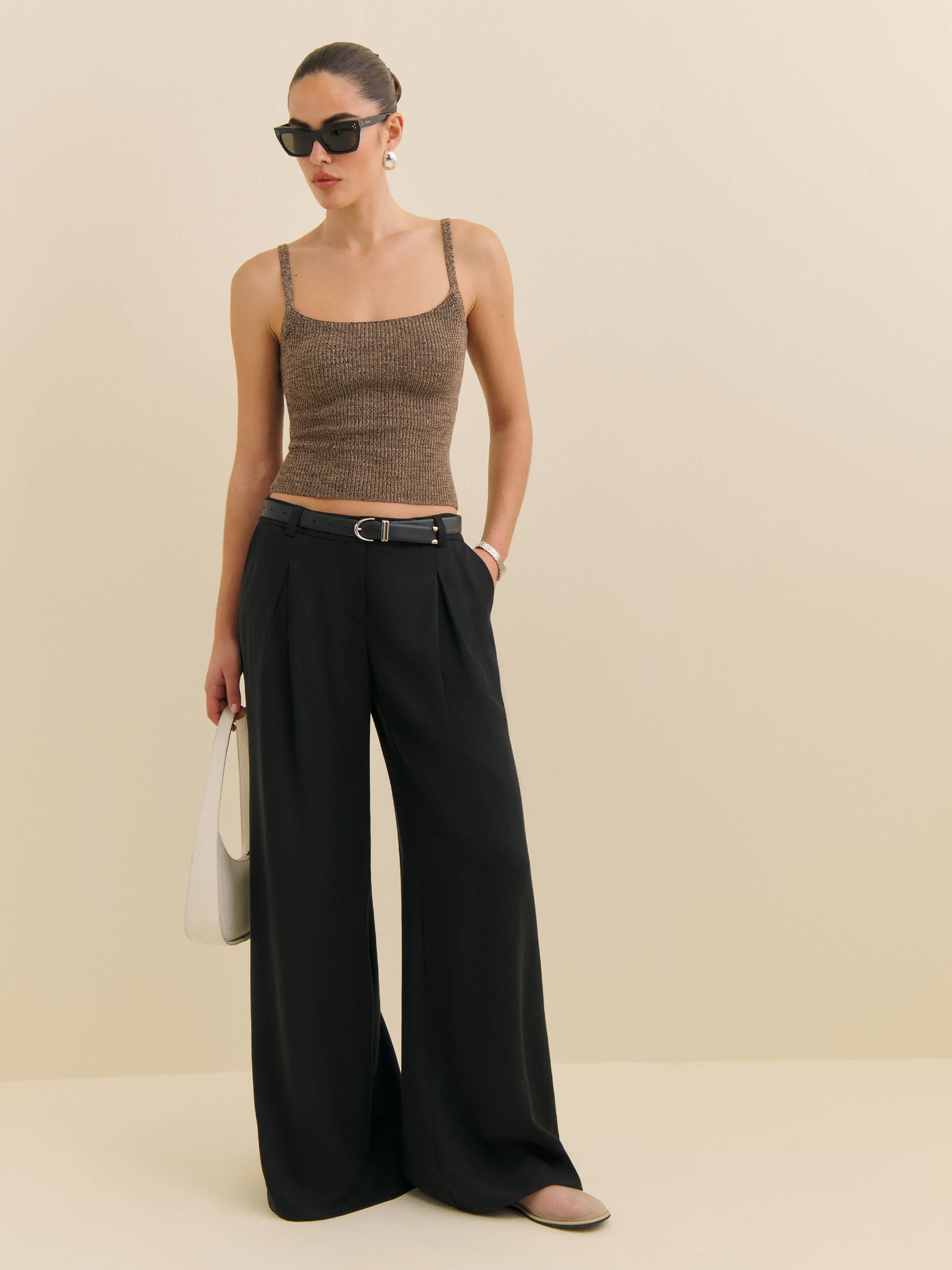 Reformation Hugo Low Rise Pant In Black