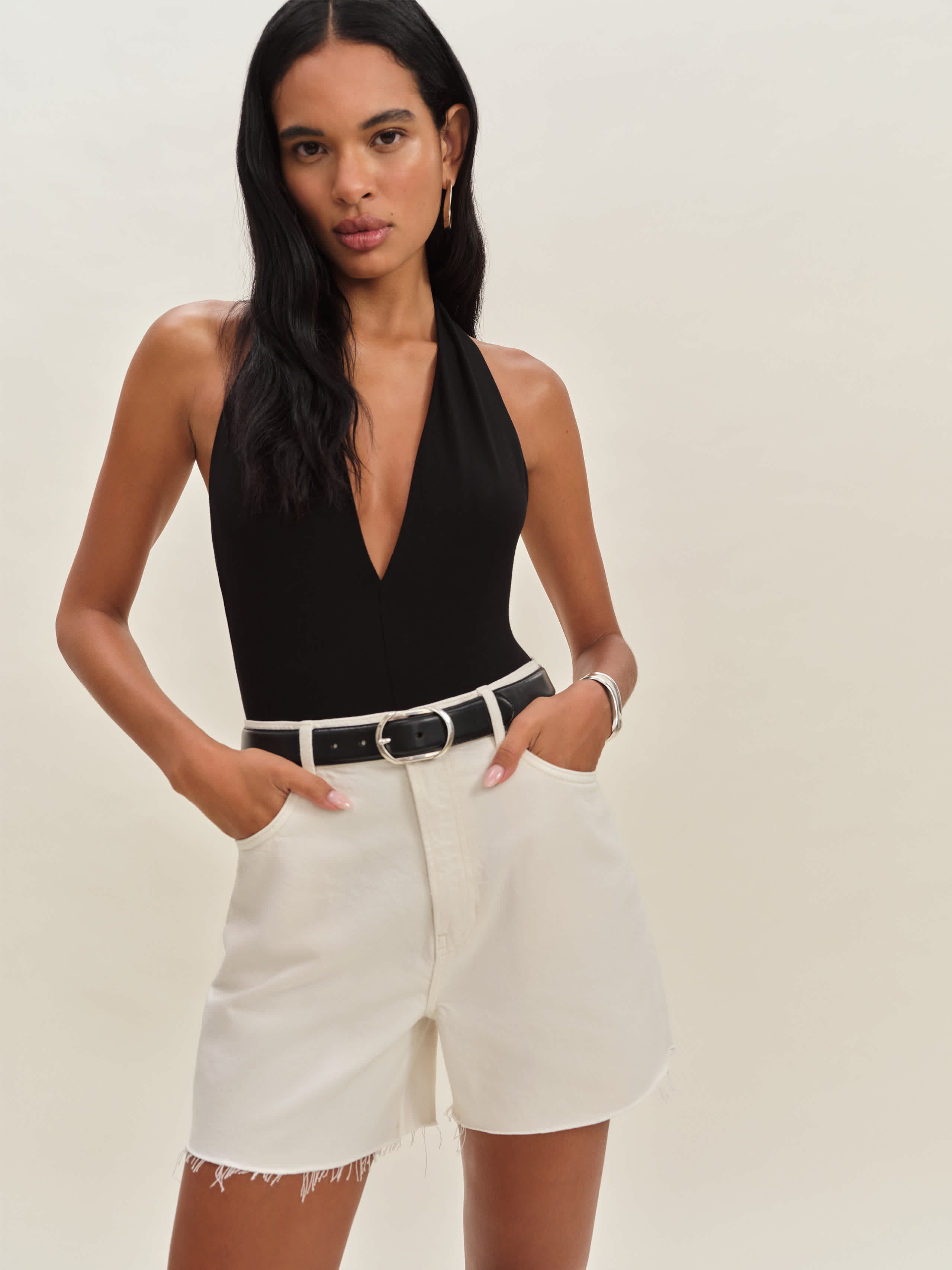 Reformation Saige High Rise 4 In Neutral