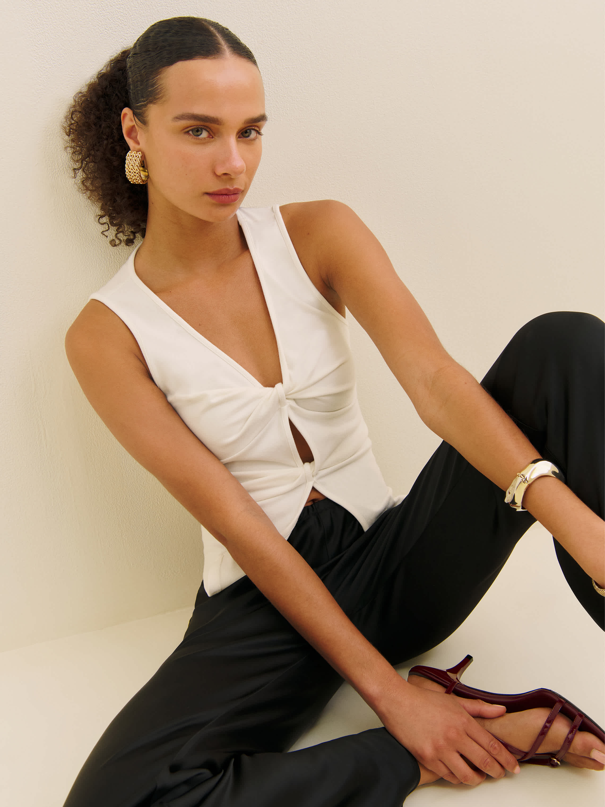 Reformation Womens Fior Di Latte Tefi Knot-front Stretch-cotton Top Xs In Fior Di Latte