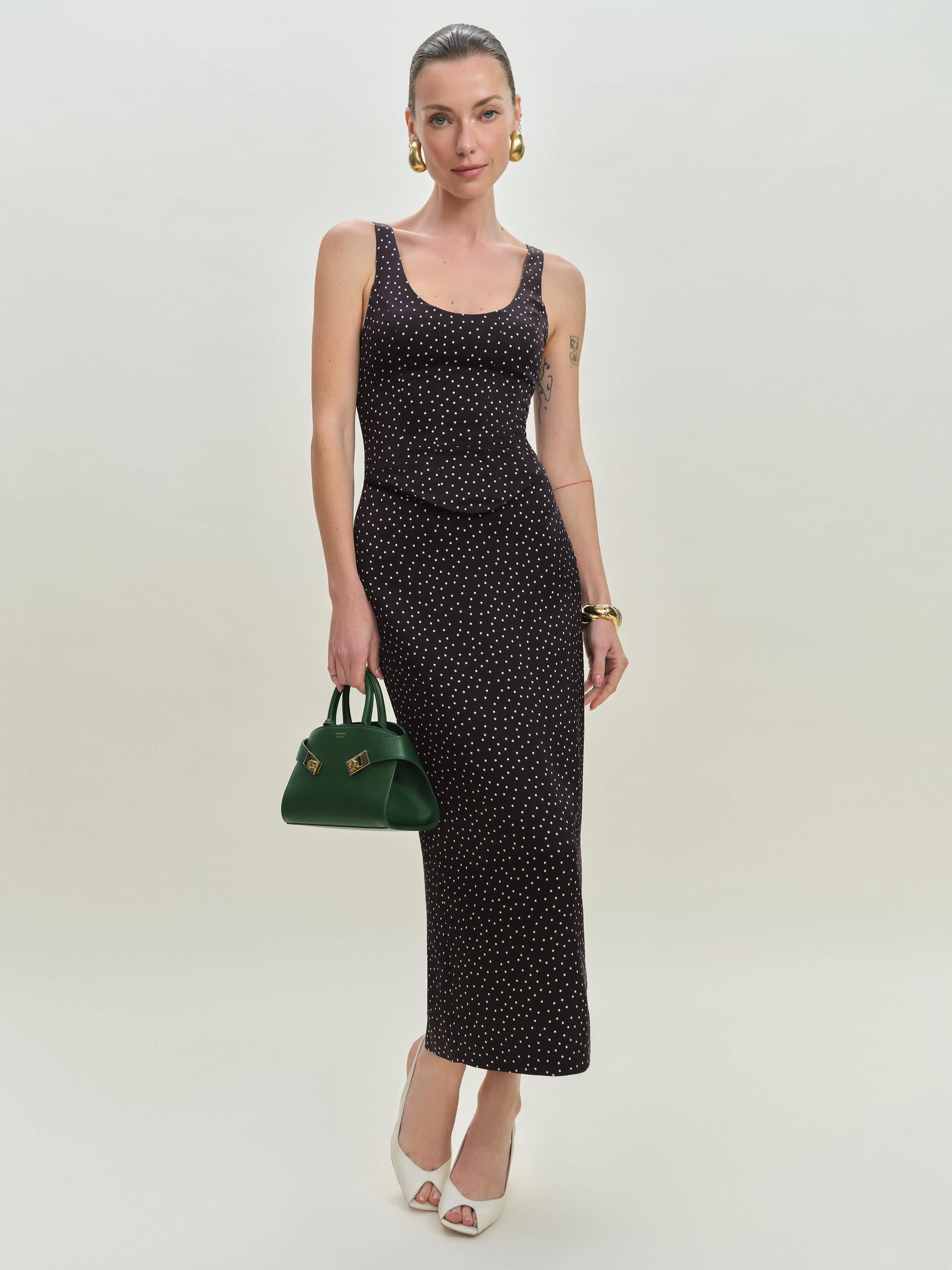 Reformation Robe En Satin Elina In Noir