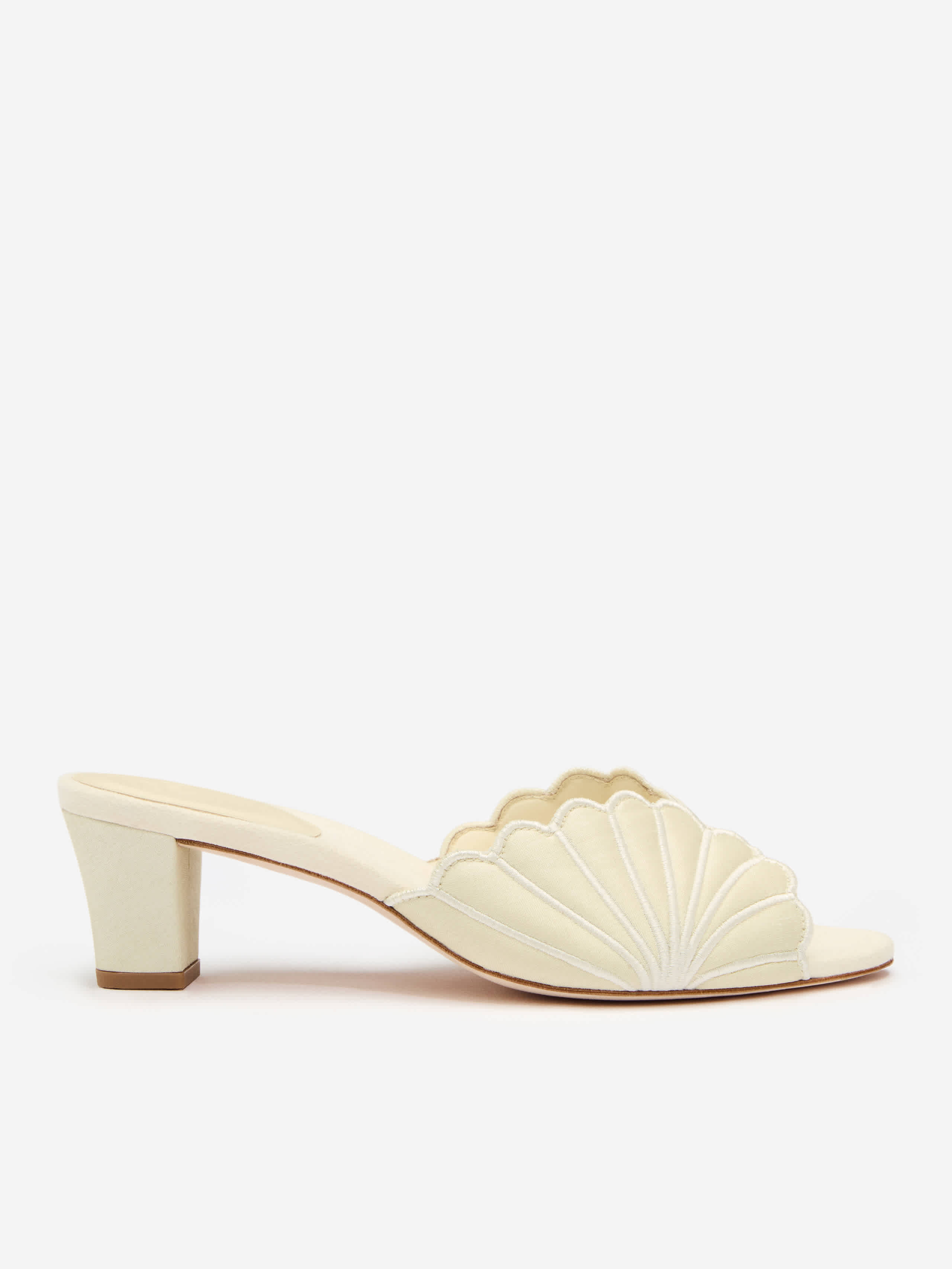 Reformation Waldena Block Heeled Mule In Ivoire