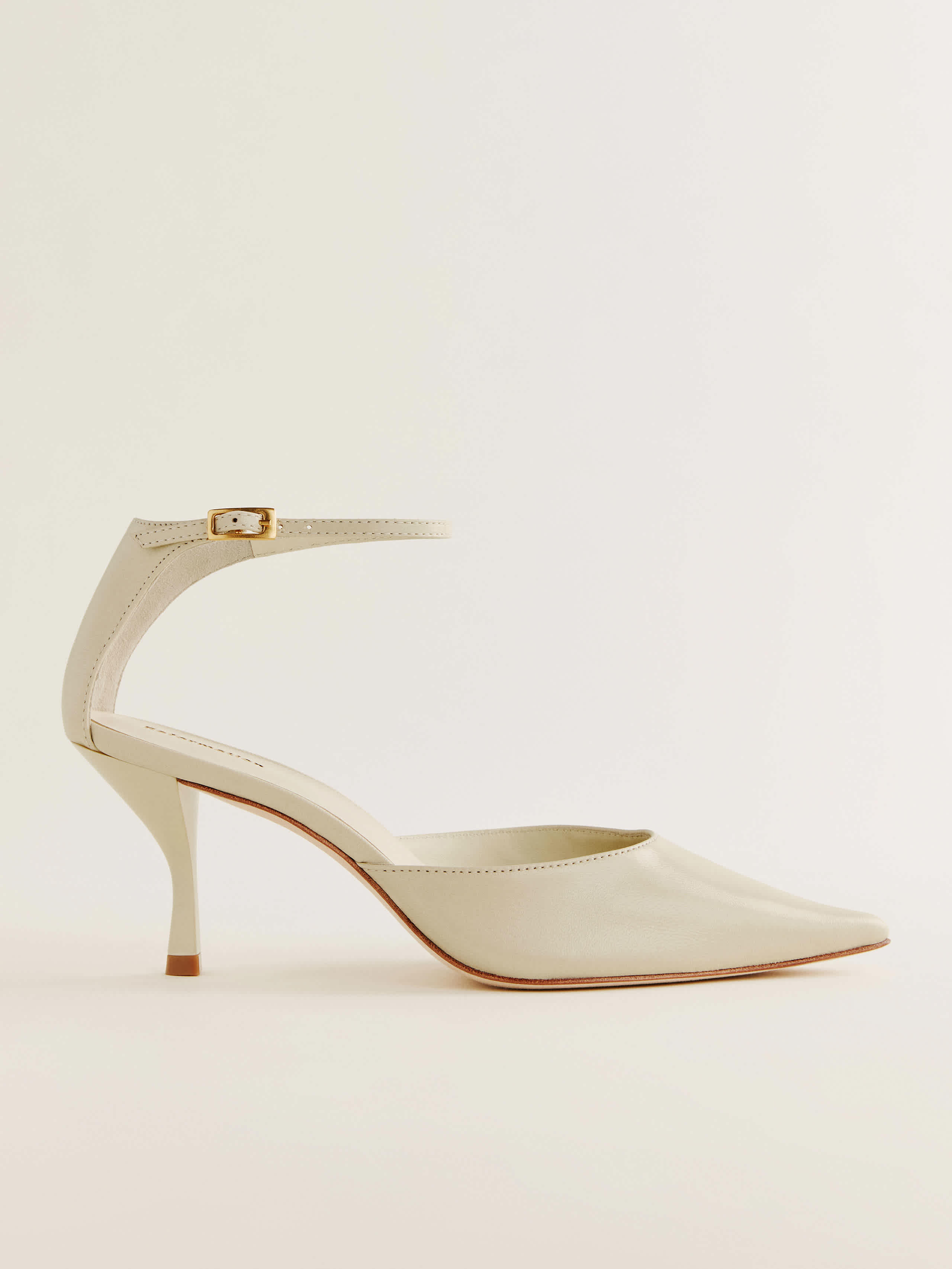 Reformation Nessa Heeled Pump In Almond Leather