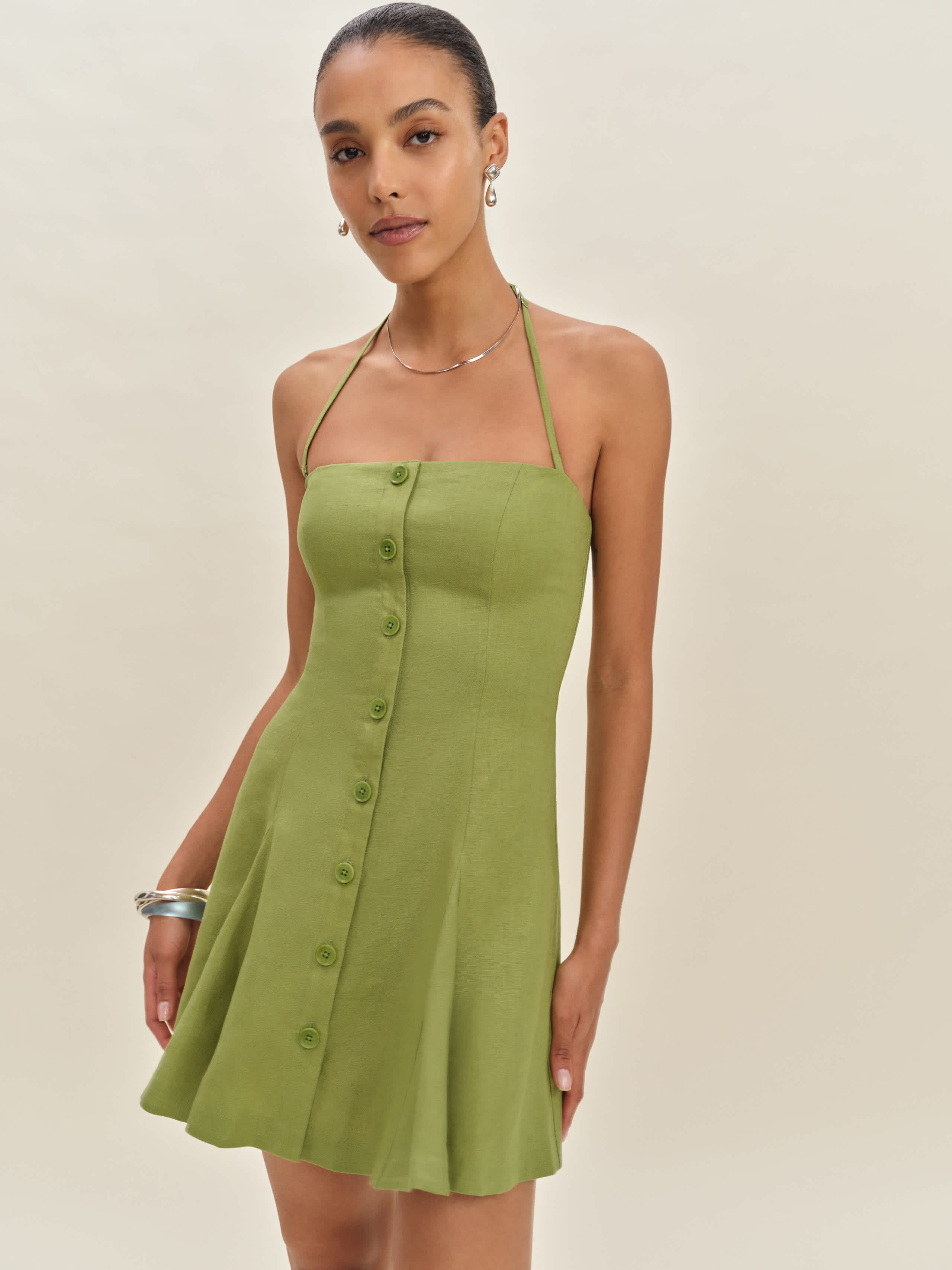 Reformation Robe En Lin Derin In Green