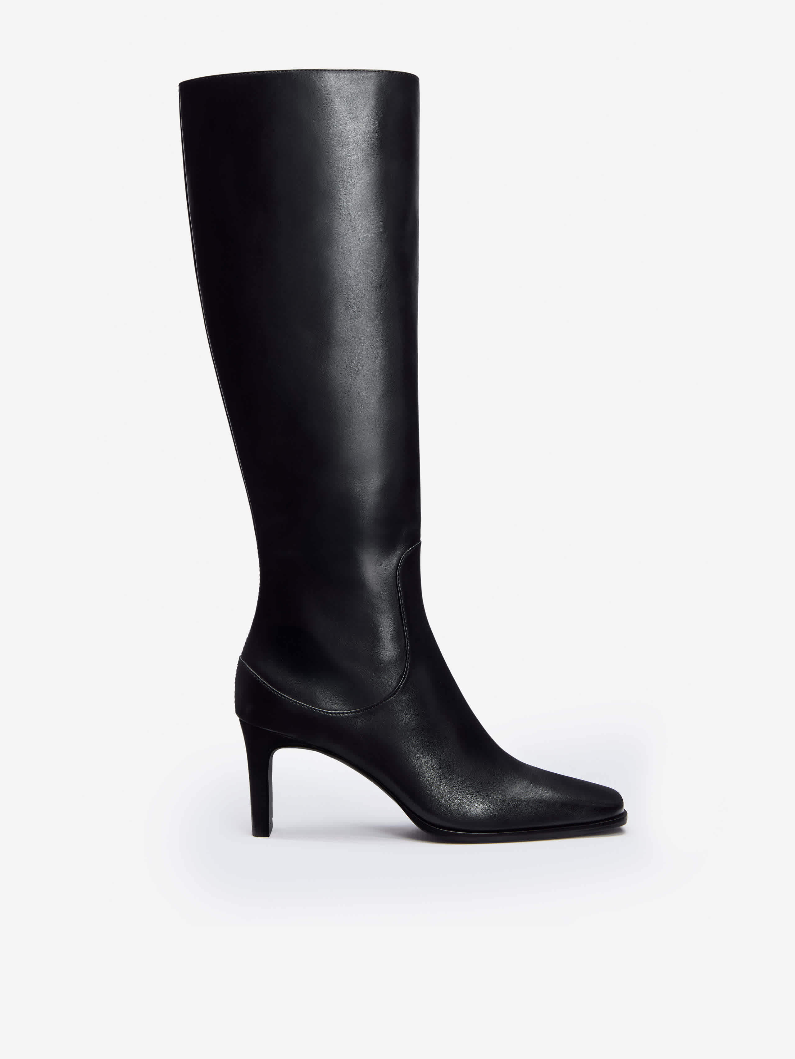 Reformation Claudette Knee Boot In Black