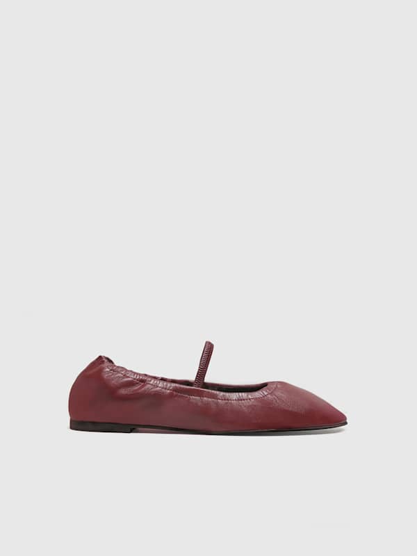 Buffy Ruched Ballet Flat - Cuir confiture de baies