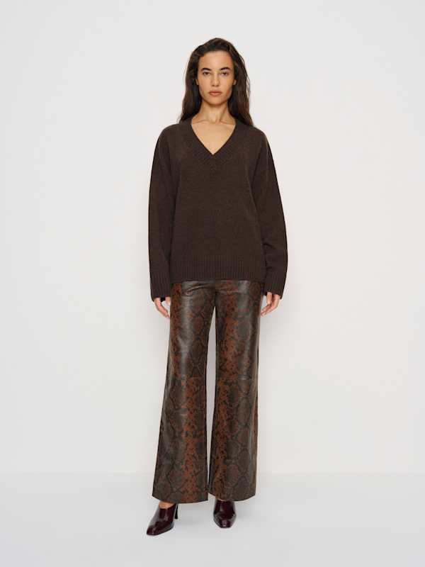 Jadey Cashmere Oversized V-neck Sweater - Compost
