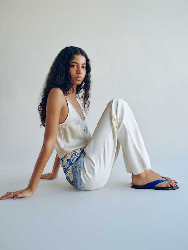 Jessie Thong Sandal - Cobalt Leather