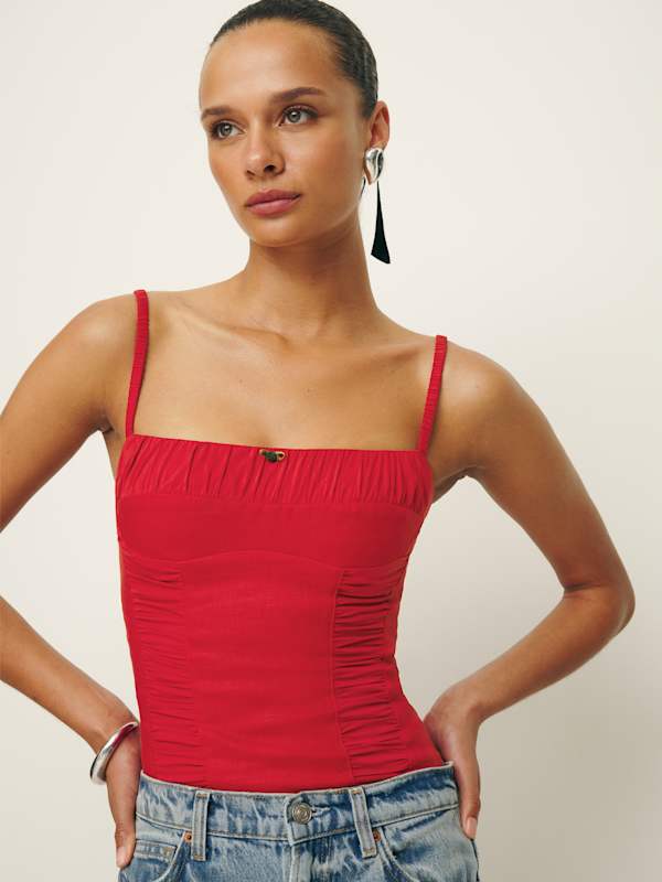 Emery Linen Top - Lipstick