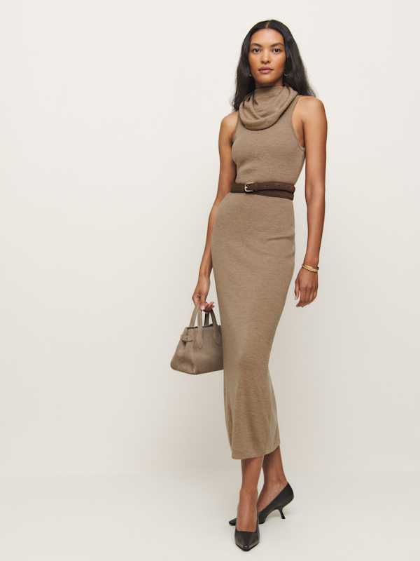 Robe en mérinos régénératif Simone - Camel