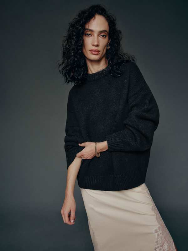 Pull oversize en laine régénérative Gwen - Noir