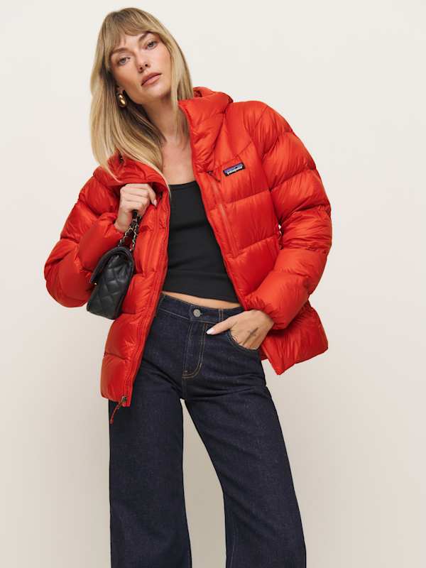 Patagonia W's Fitz Roy Down Hoody - Madder Red