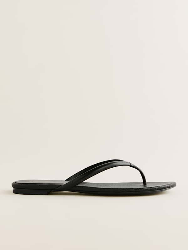 Onyx Thong Sandal - Black Snake