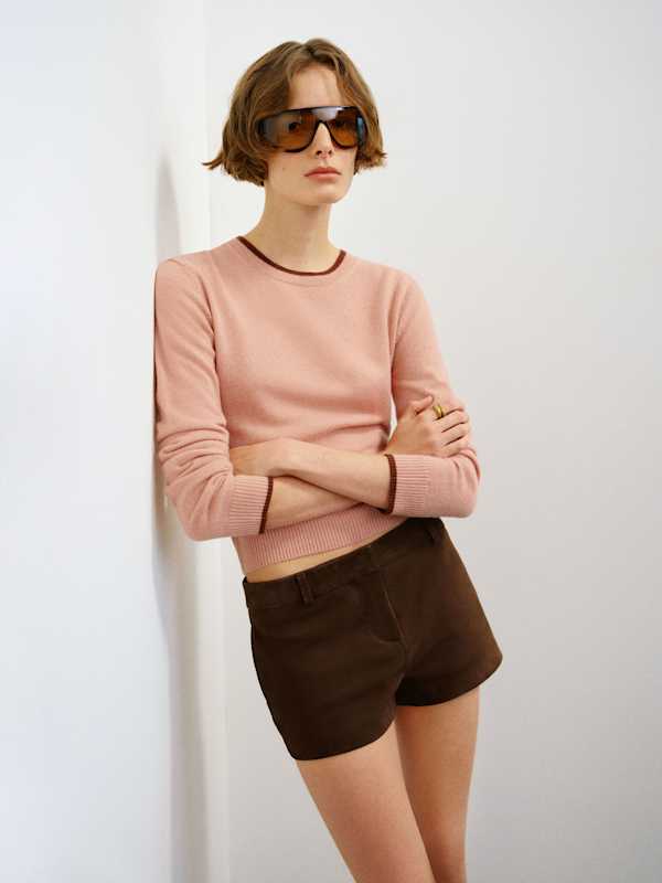 Lian Cashmere Crew Sweater - Serenade Chocolate Cake