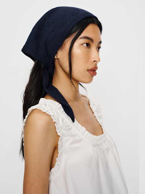 Écharpe triangle en cachemire mélangé Goldie - Maille pointelle bleu marine