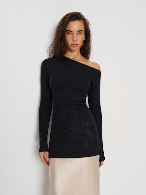 Avril Fine Alpaca Sweater - Black