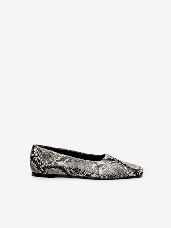 Sustainable Ballet Flats | Reformation