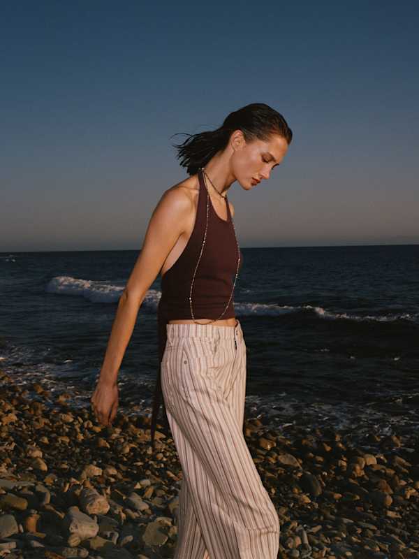 Quill Cashmere Halter Tank - Mahogany
