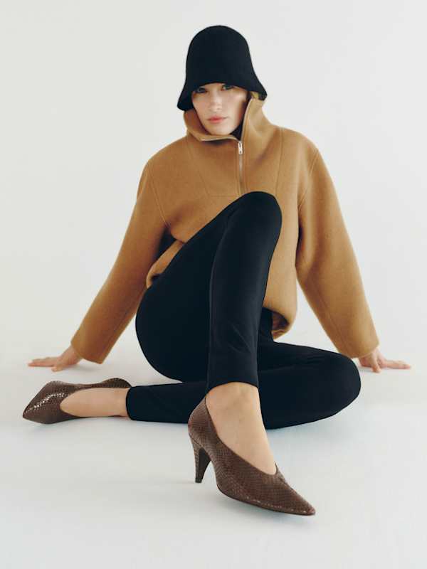 Calista High Pump - Espresso Snake