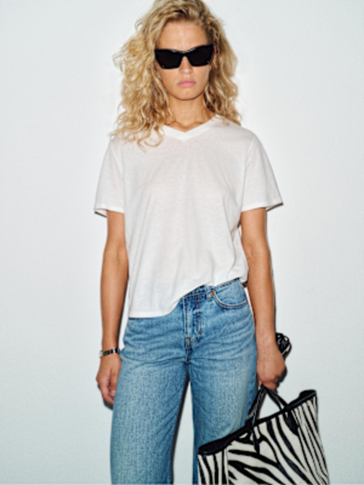 Lexi Tee