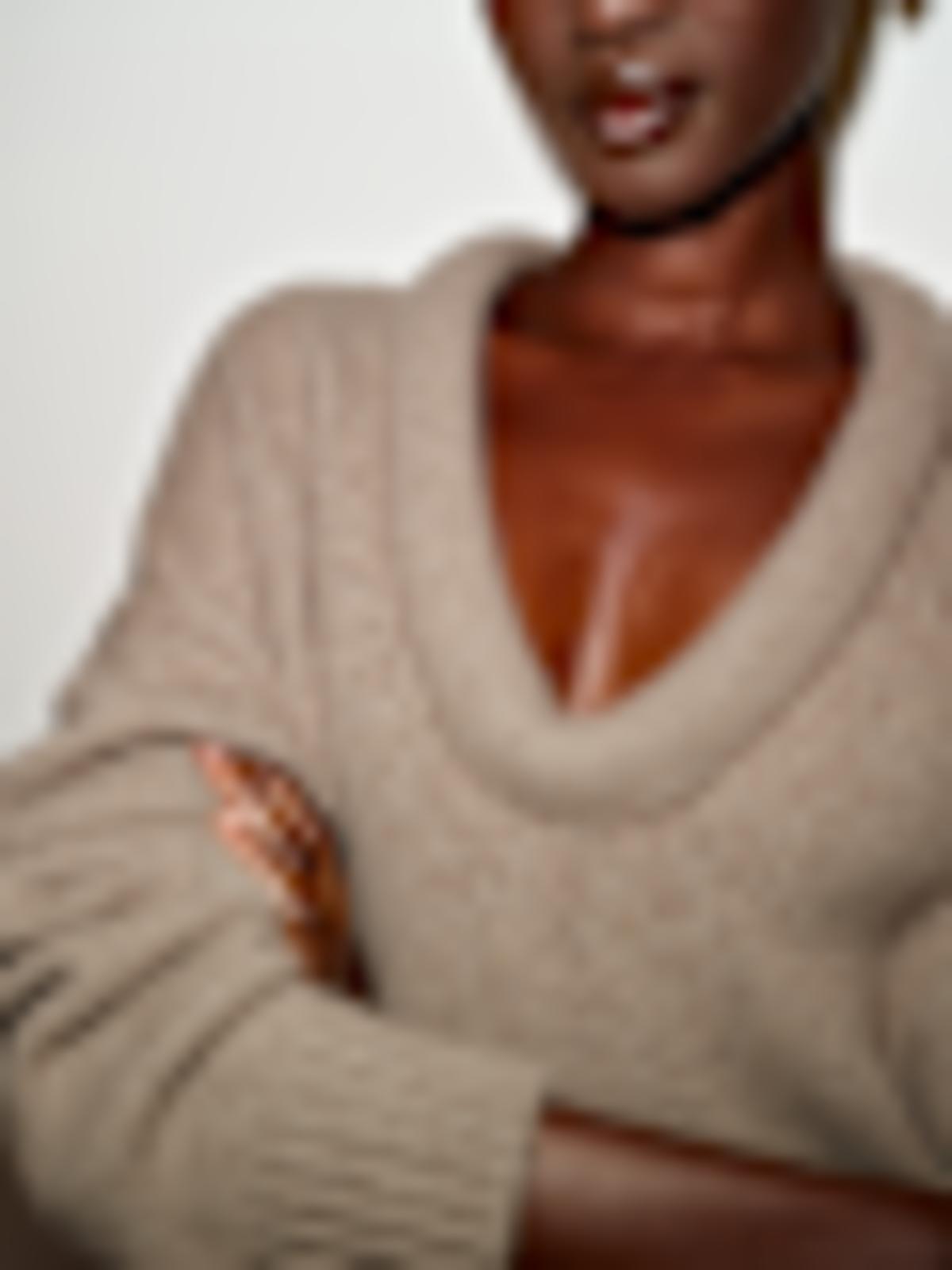 Jonie Cashmere Oversized Scoop Neck - thumbnail 5