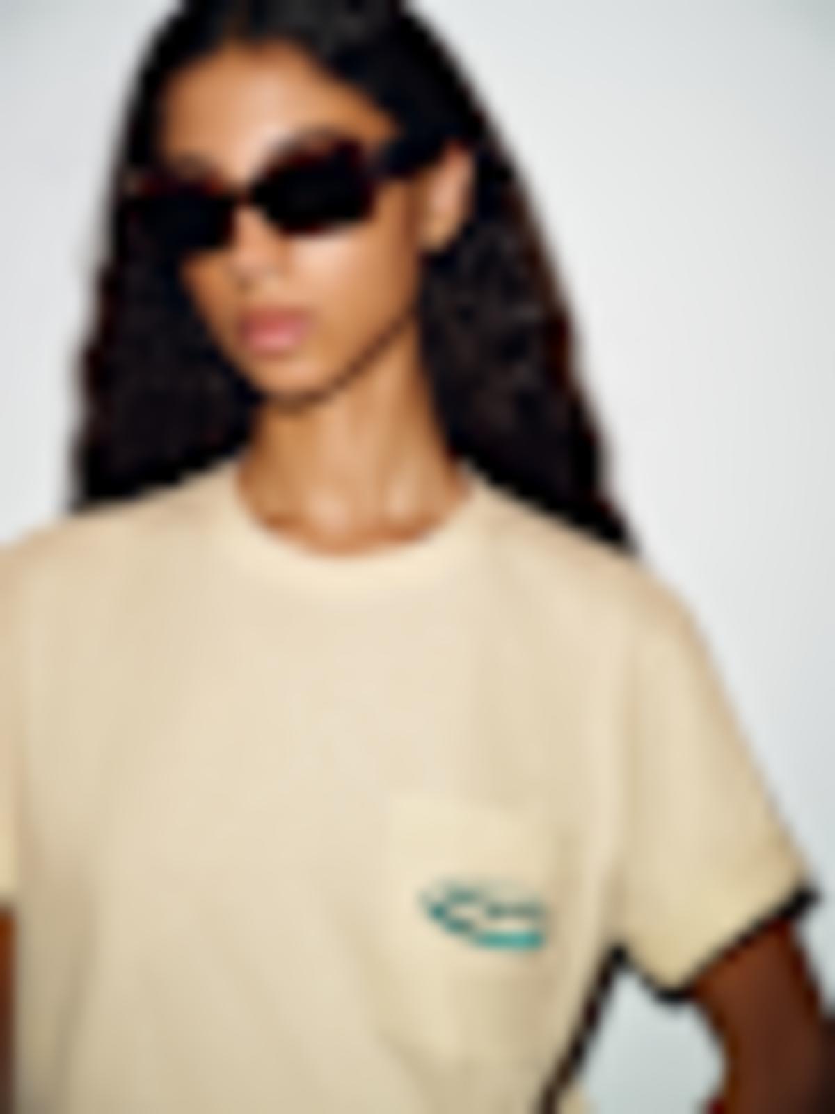Patagonia M's Mw '95 Oval Logo Pocket Tee - thumbnail 3