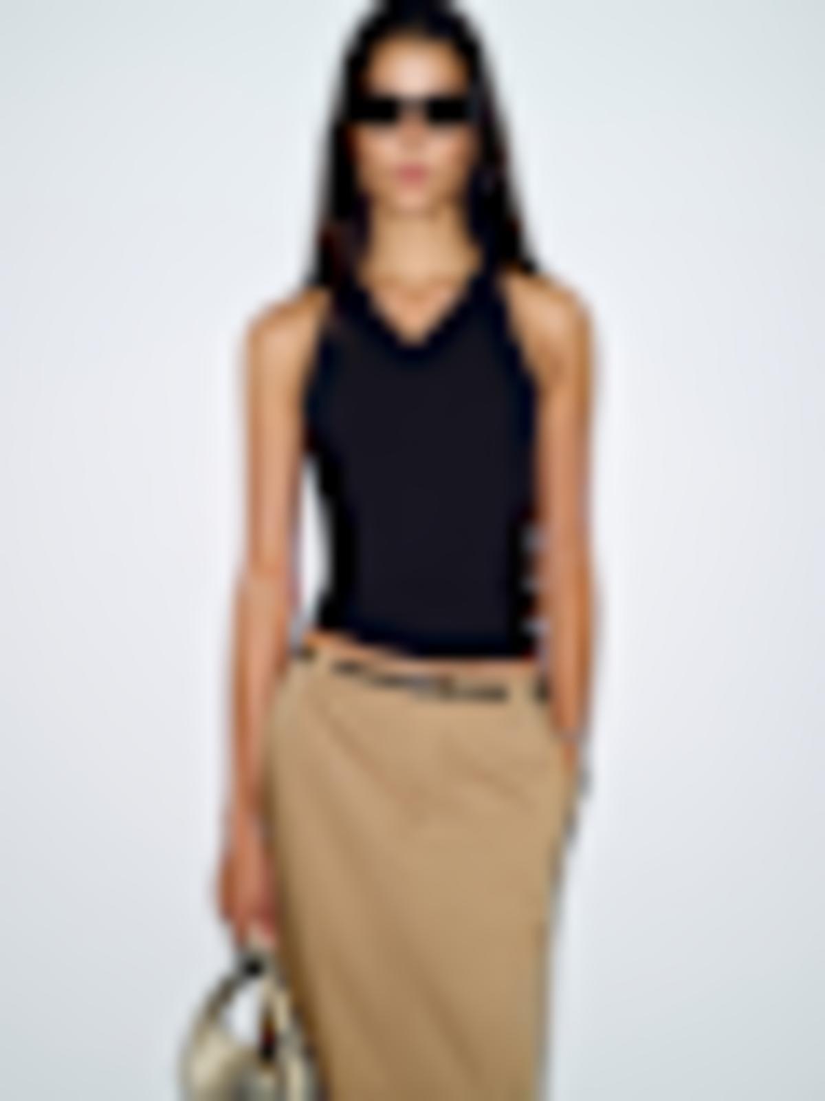 Cherry Knit Top - thumbnail 3