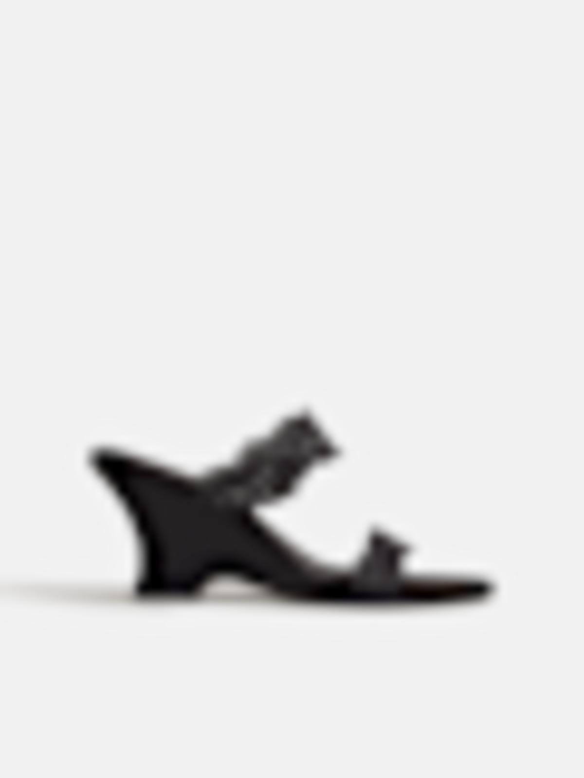 Fiorella Wedge Sandal - thumbnail 3