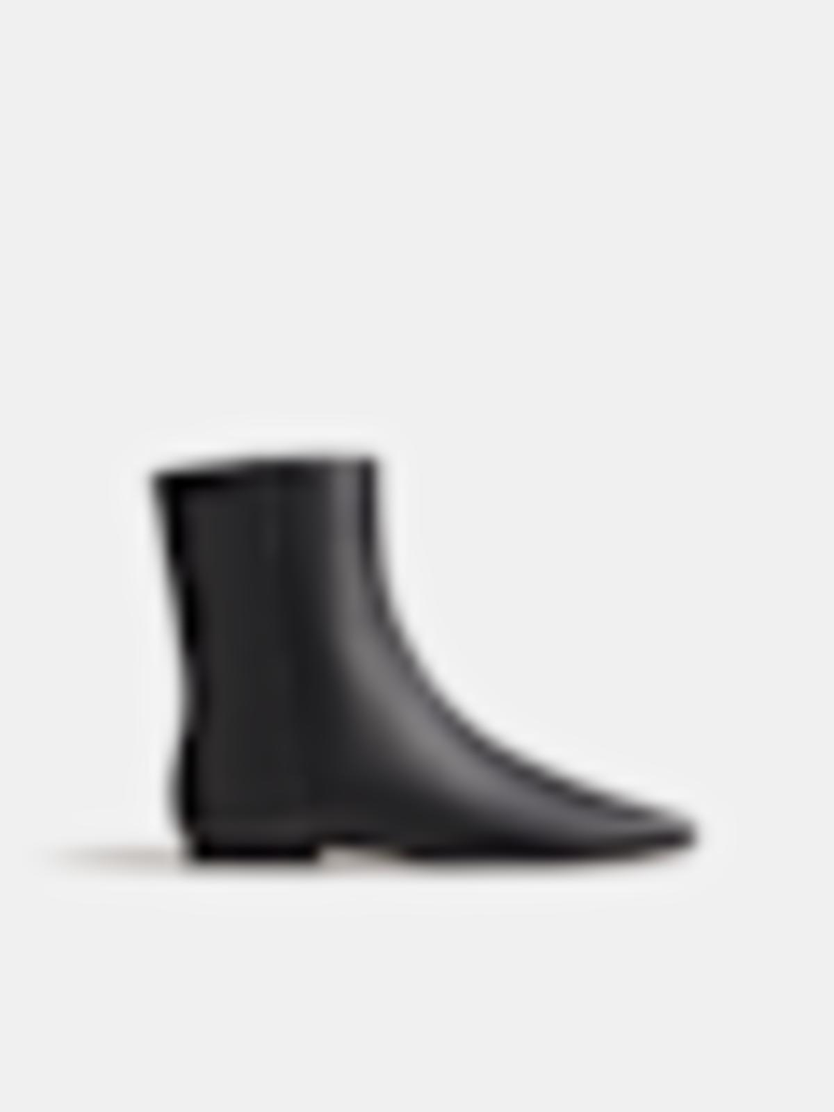 Remy Flat Ankle Boot - thumbnail 3